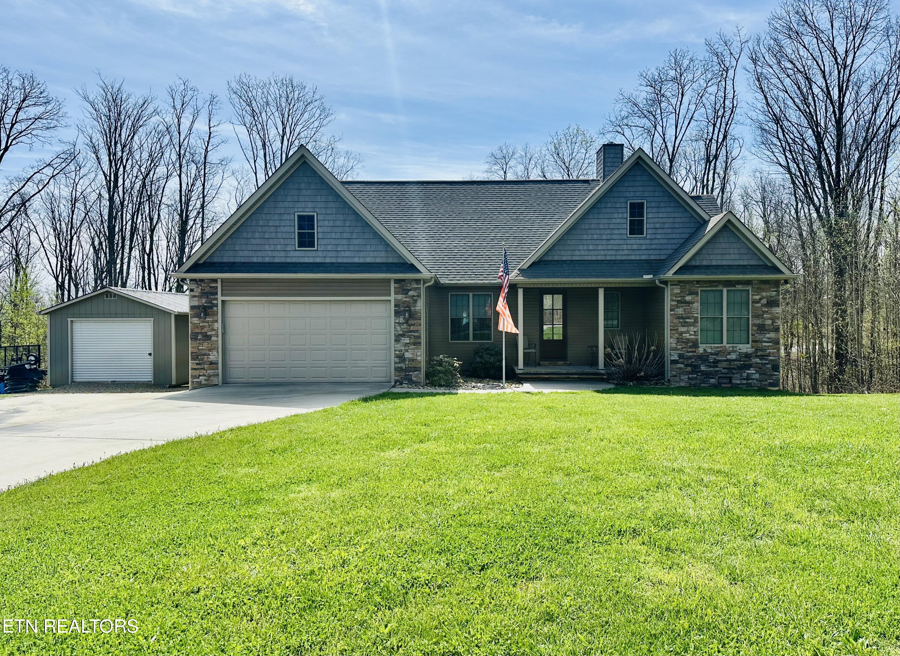 80 Upper Eagles Nest Road Crab Orchard TN 37723