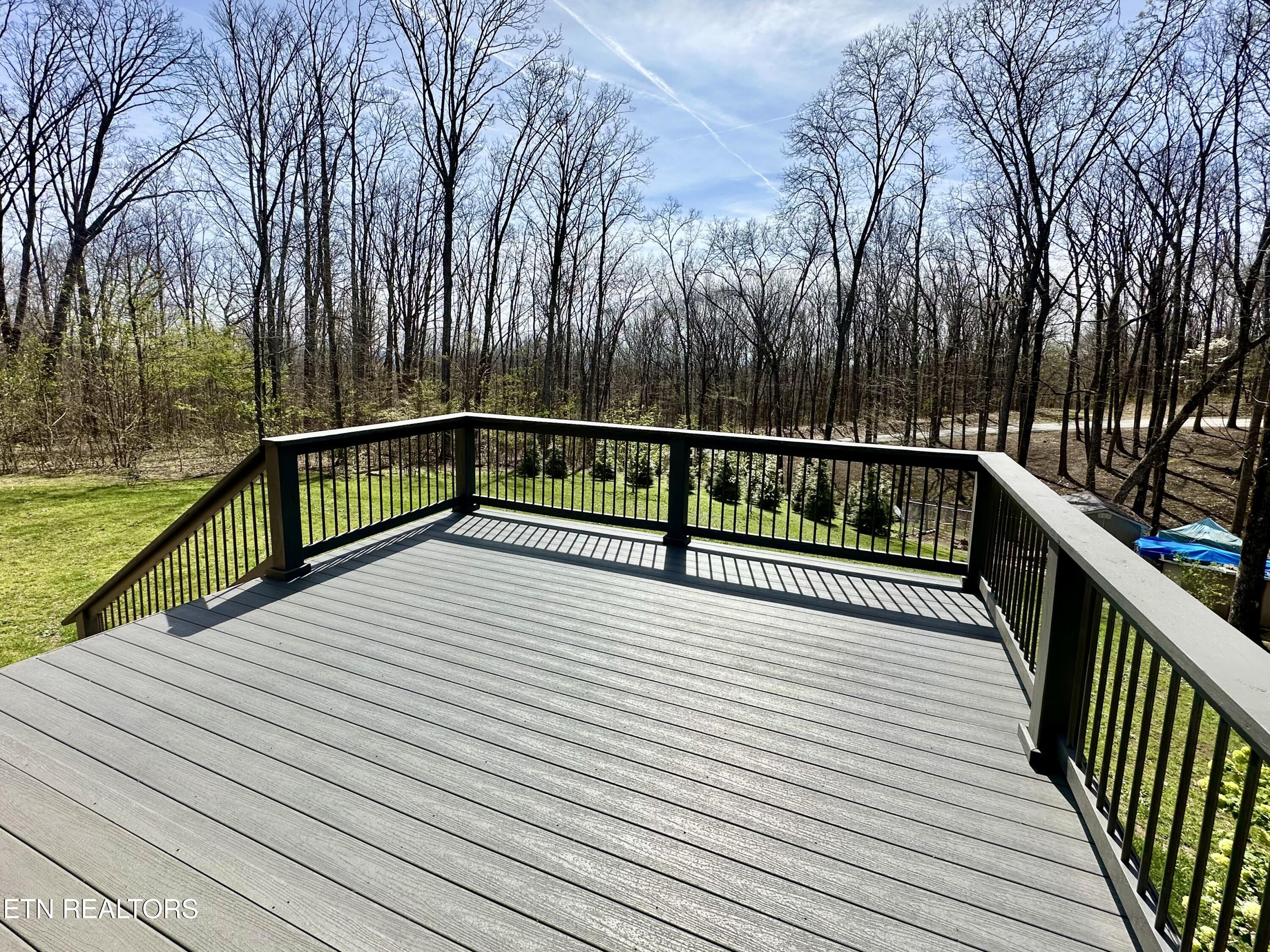 80 Upper Eagles Nest Road Crab Orchard TN 37723