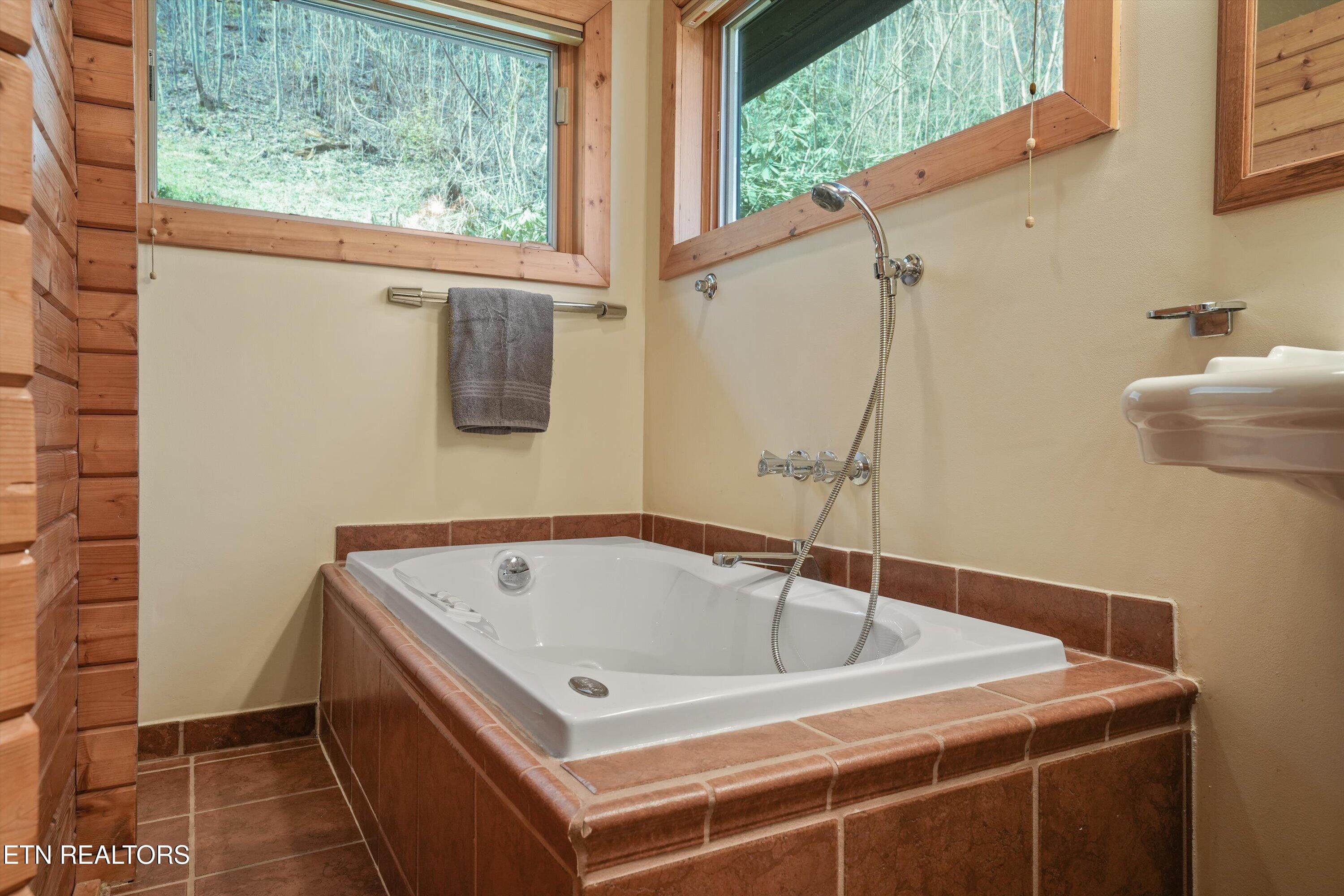 1015 Reagan Springs Road Seymour TN 37865