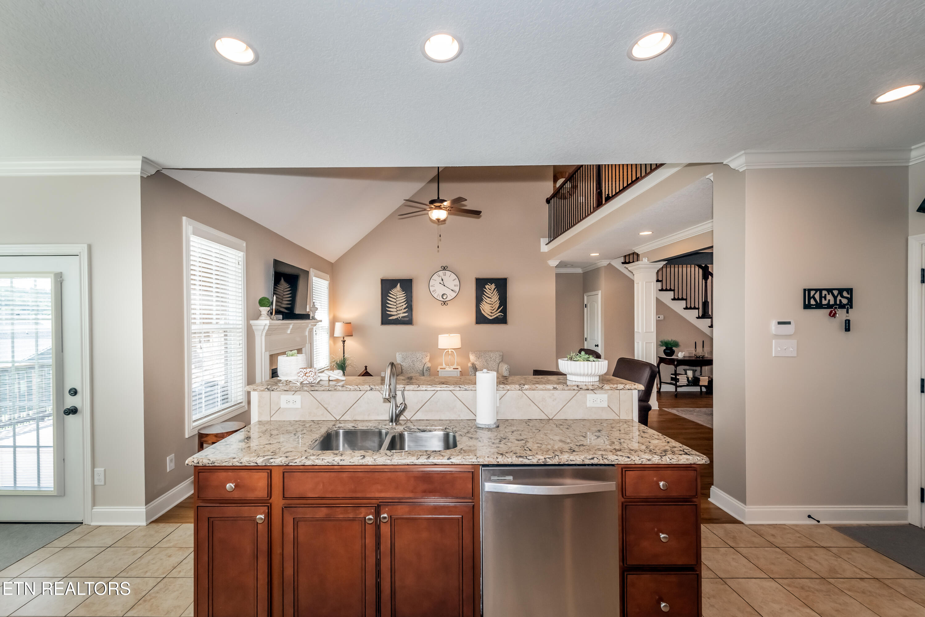 5731 Enchanted Lane Knoxville TN 37918