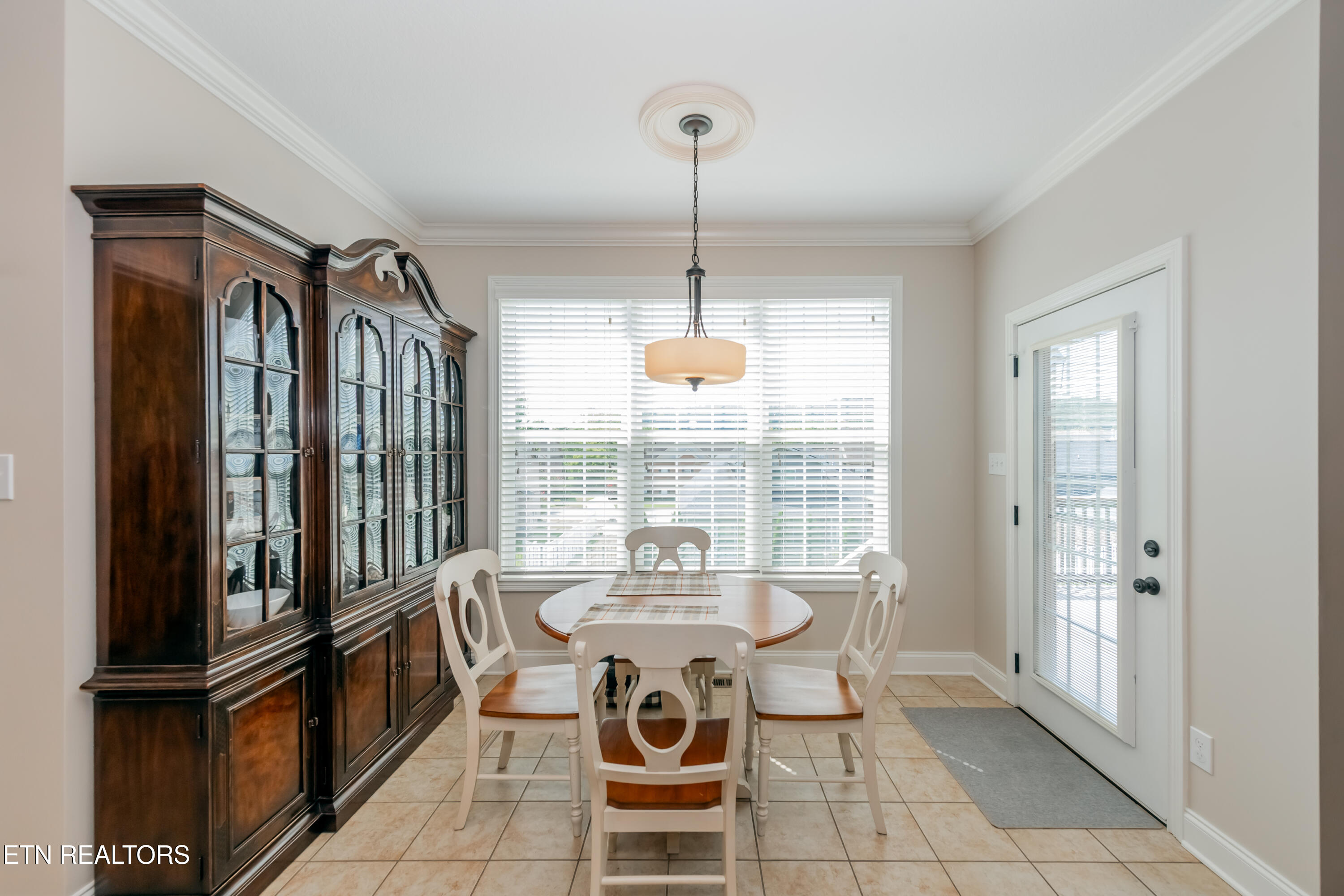 5731 Enchanted Lane Knoxville TN 37918