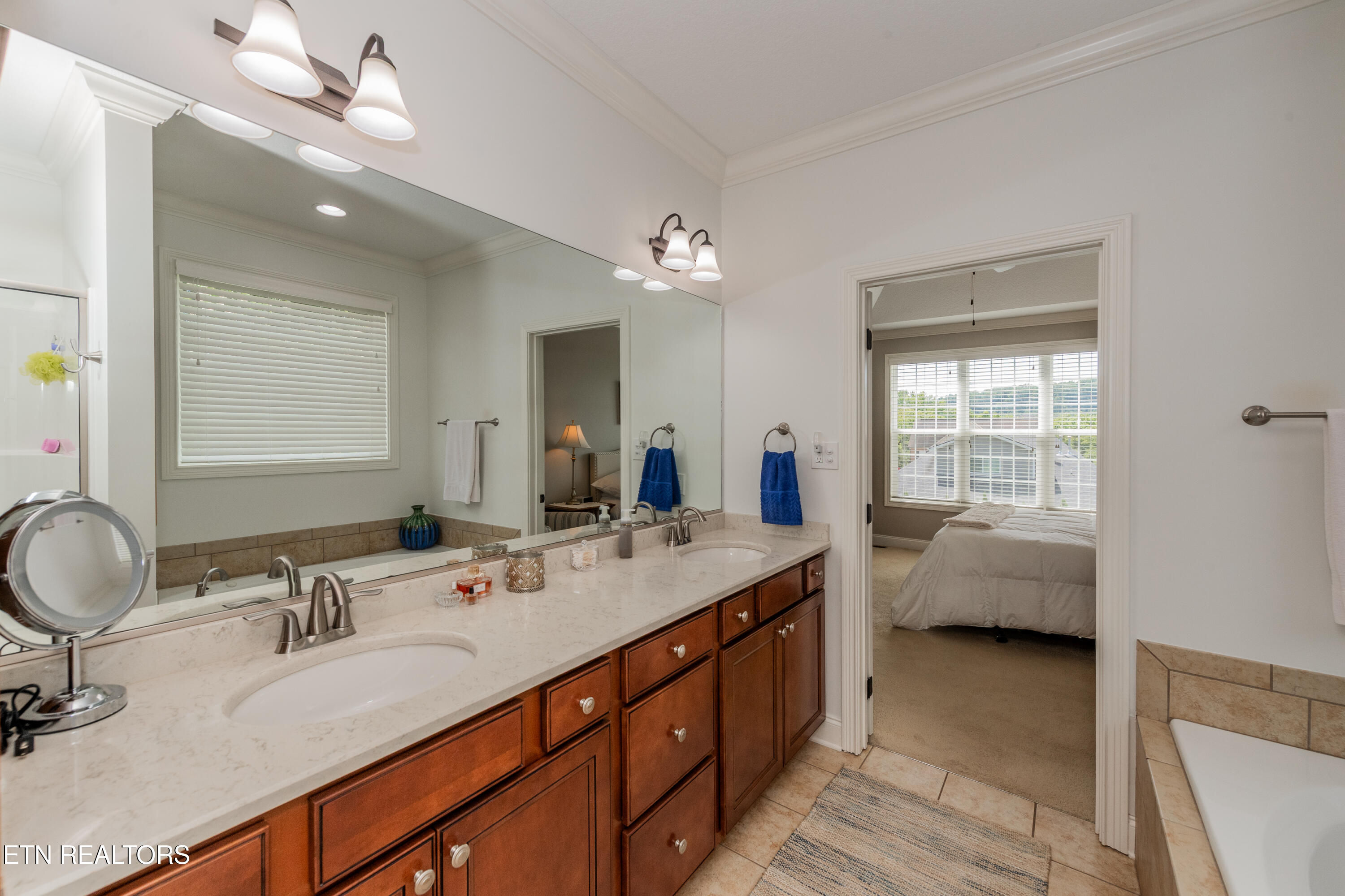 5731 Enchanted Lane Knoxville TN 37918