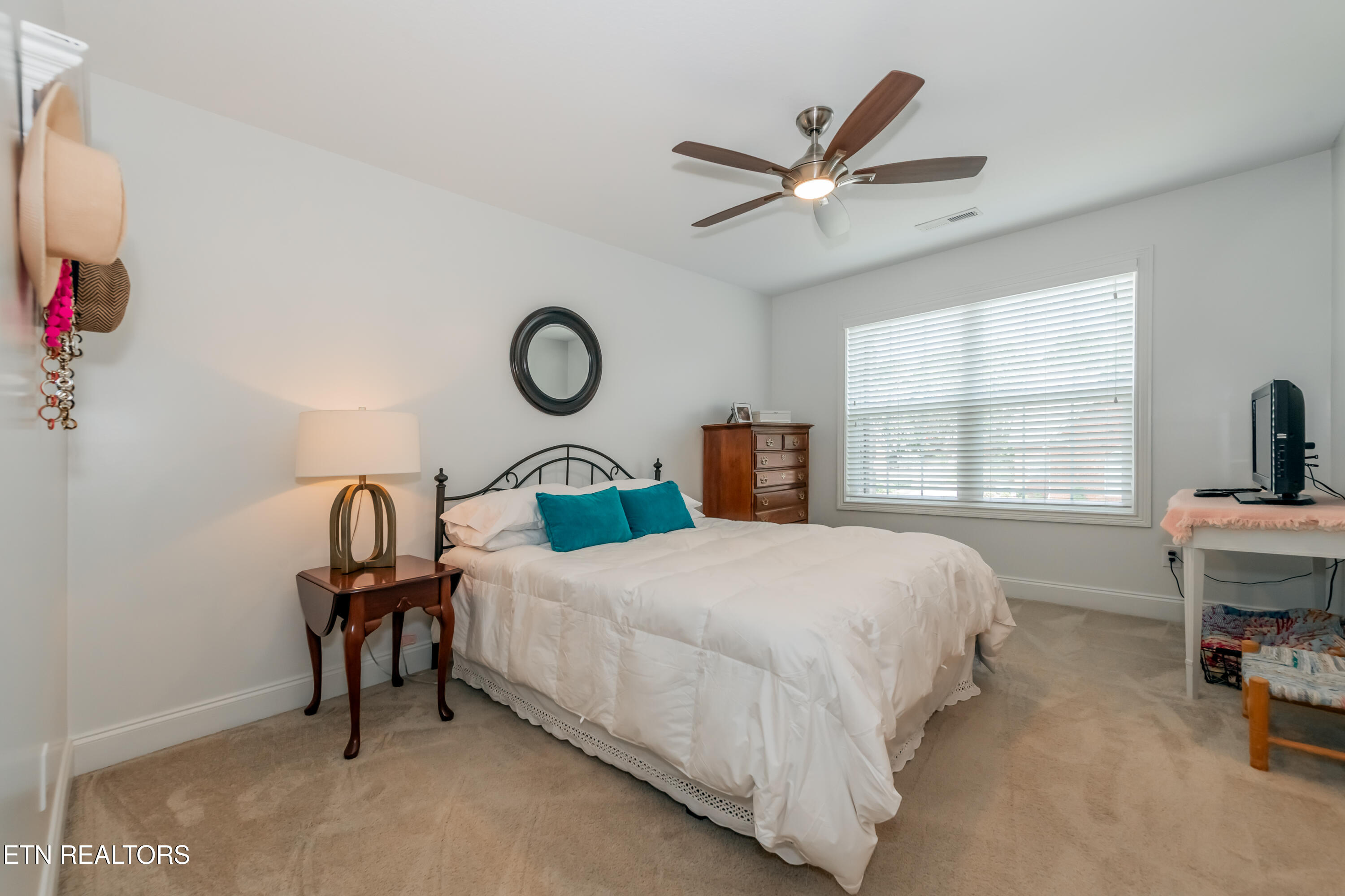 5731 Enchanted Lane Knoxville TN 37918