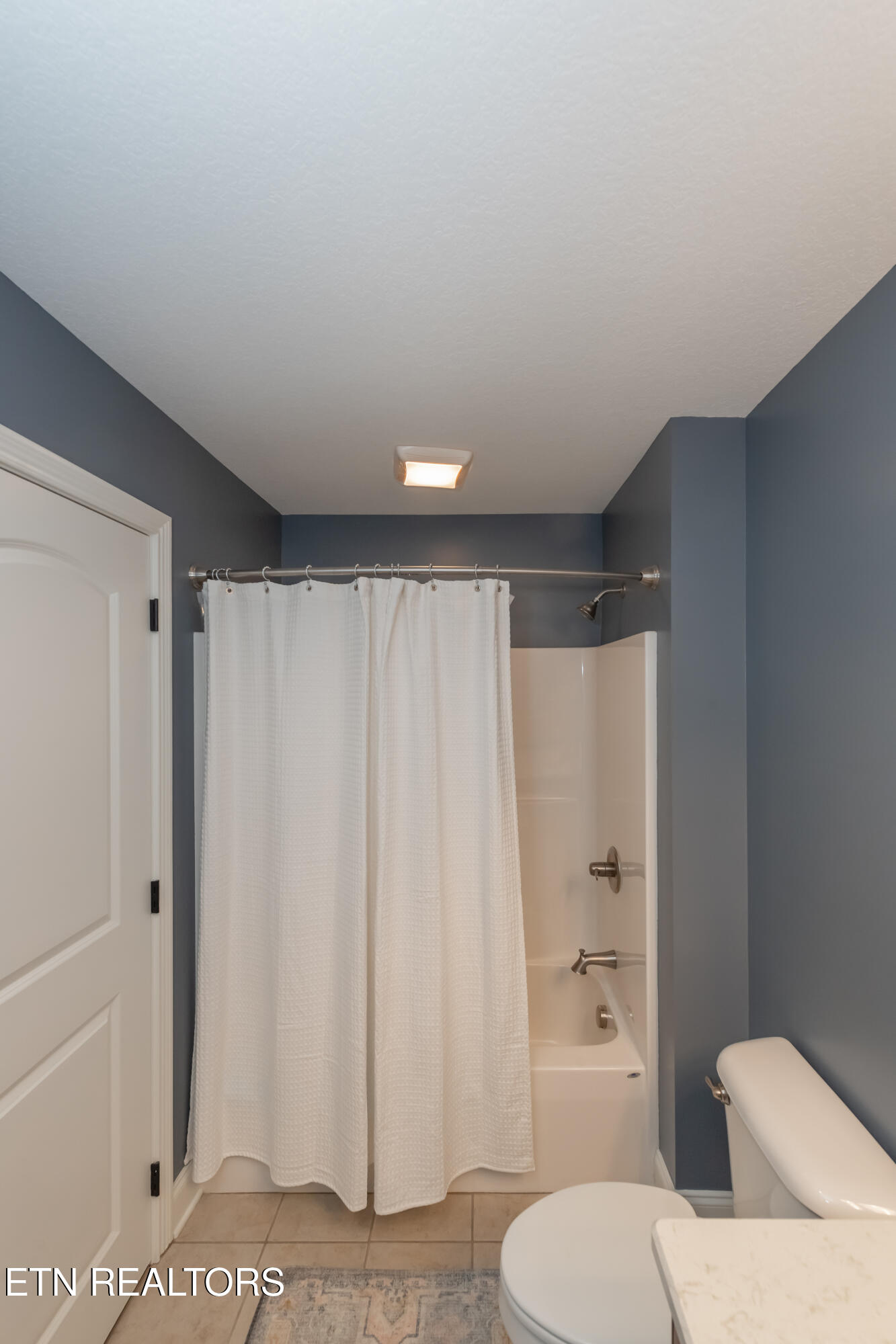 5731 Enchanted Lane Knoxville TN 37918
