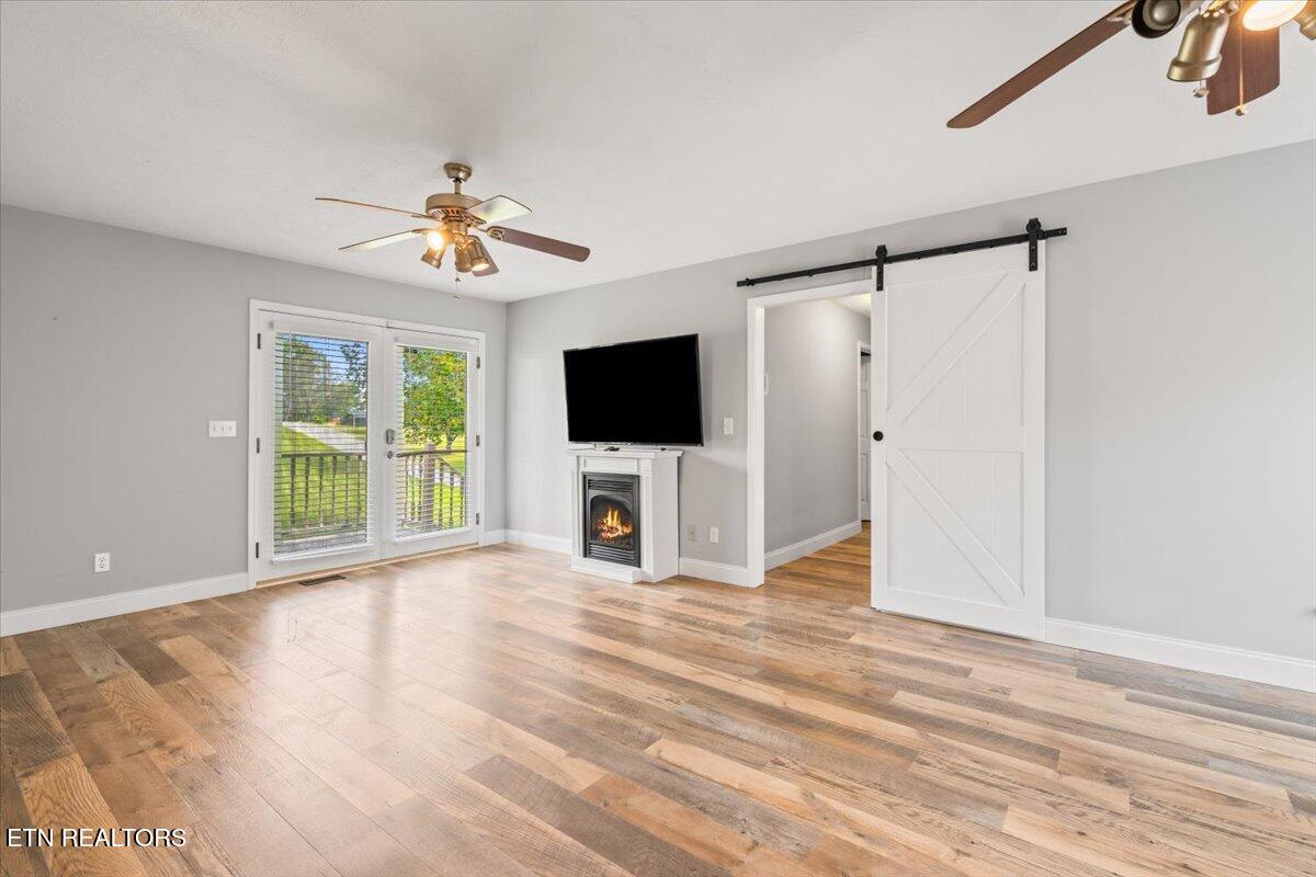 345 Mckinney Road Lafollette TN 37766