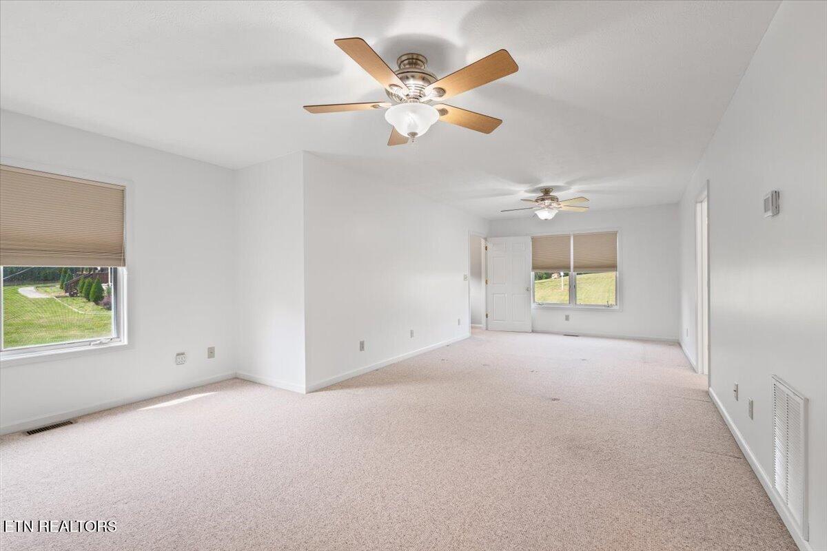 345 Mckinney Road Lafollette TN 37766