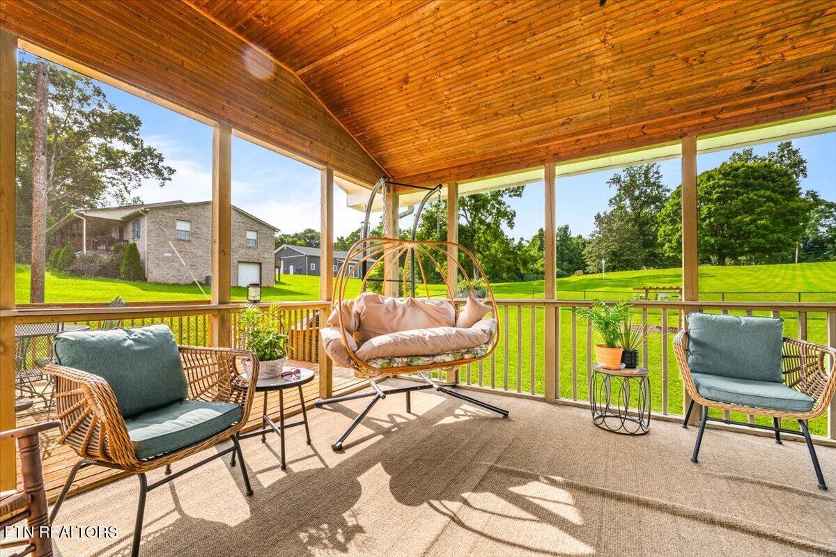 345 Mckinney Road Lafollette TN 37766