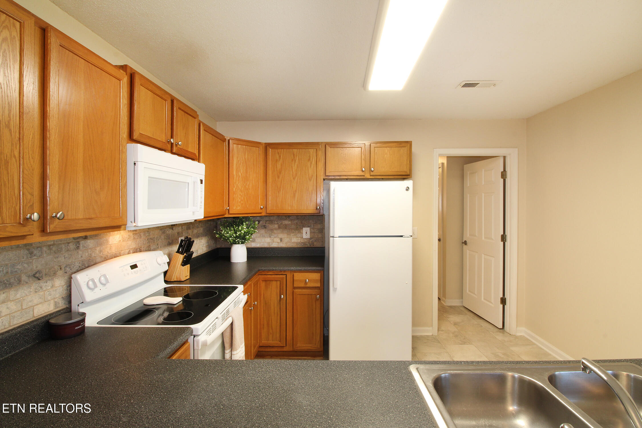 4431 Bart Giffin Road Maryville TN 37803