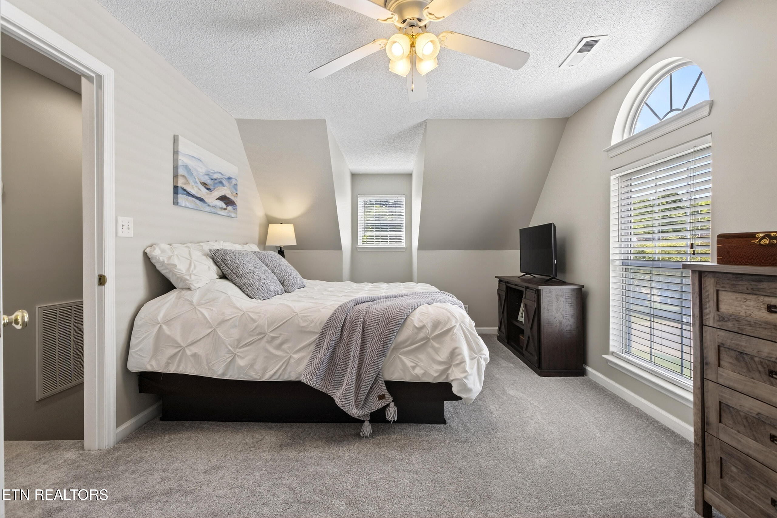 3030 Holly Brook Circle Cleveland TN 37323