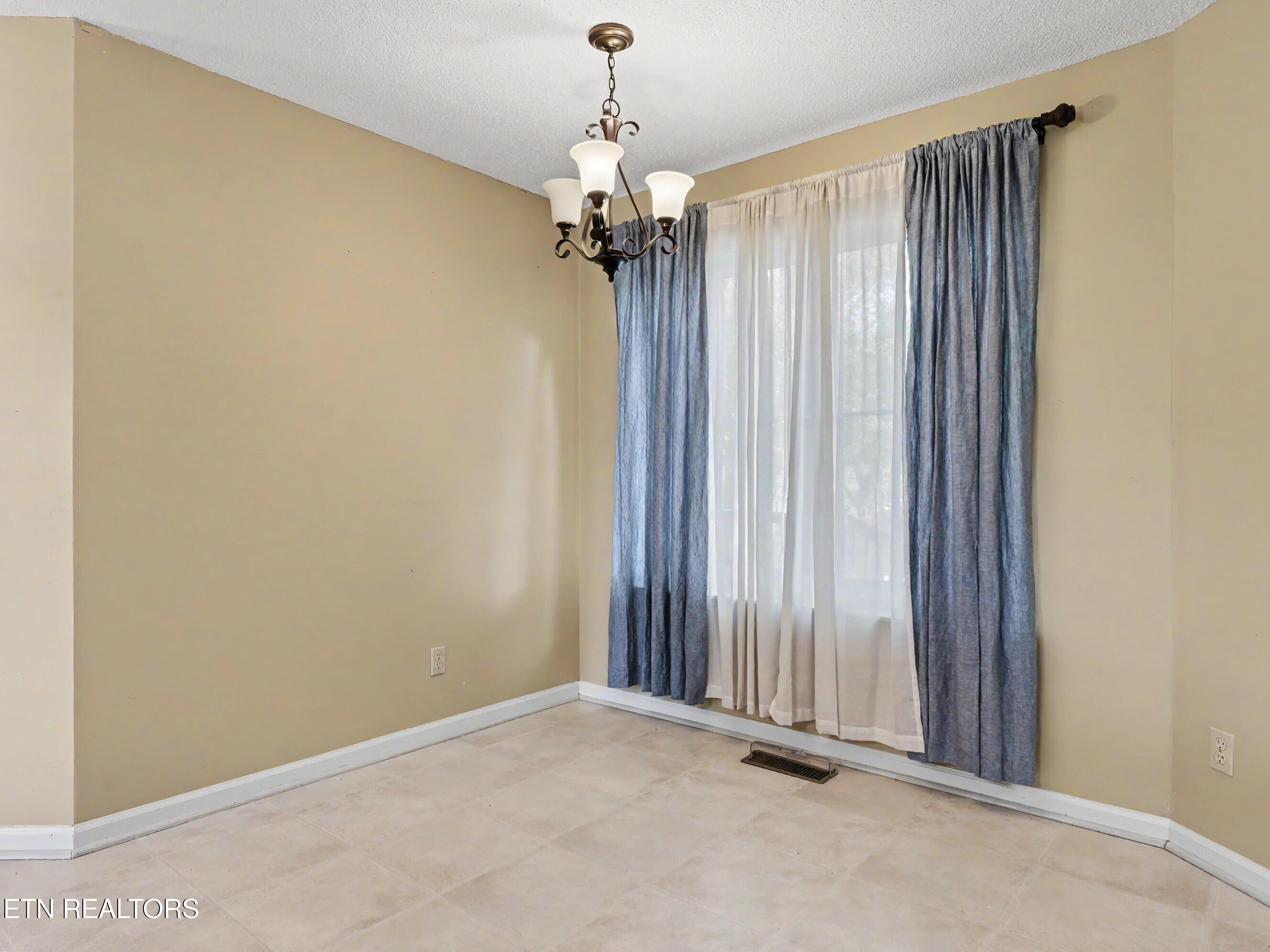 113 Green Briar Circle Maryville TN 37803