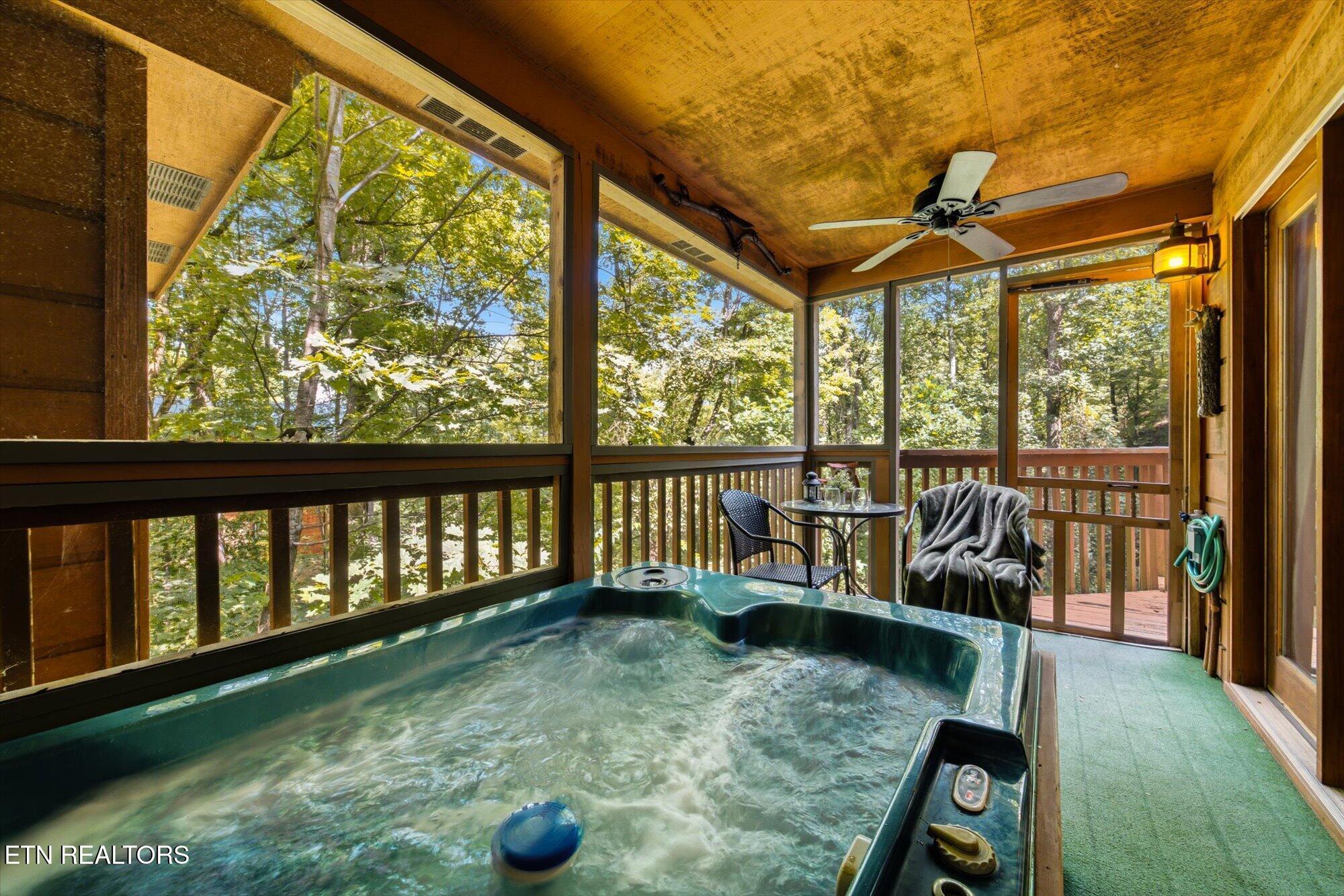 3163 Sourwood Way Sevierville TN 37862