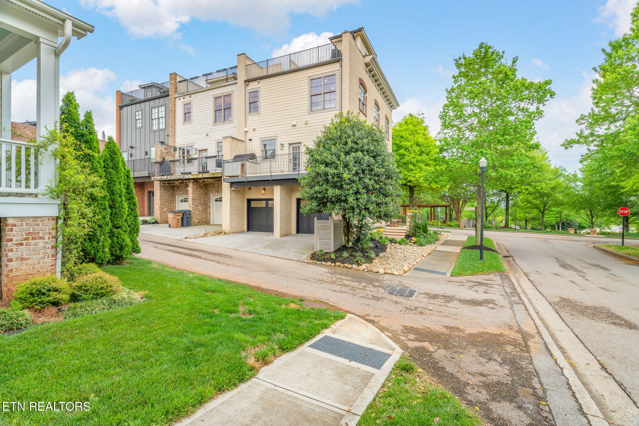 9447 Clingmans Dome Drive Knoxville TN 37922