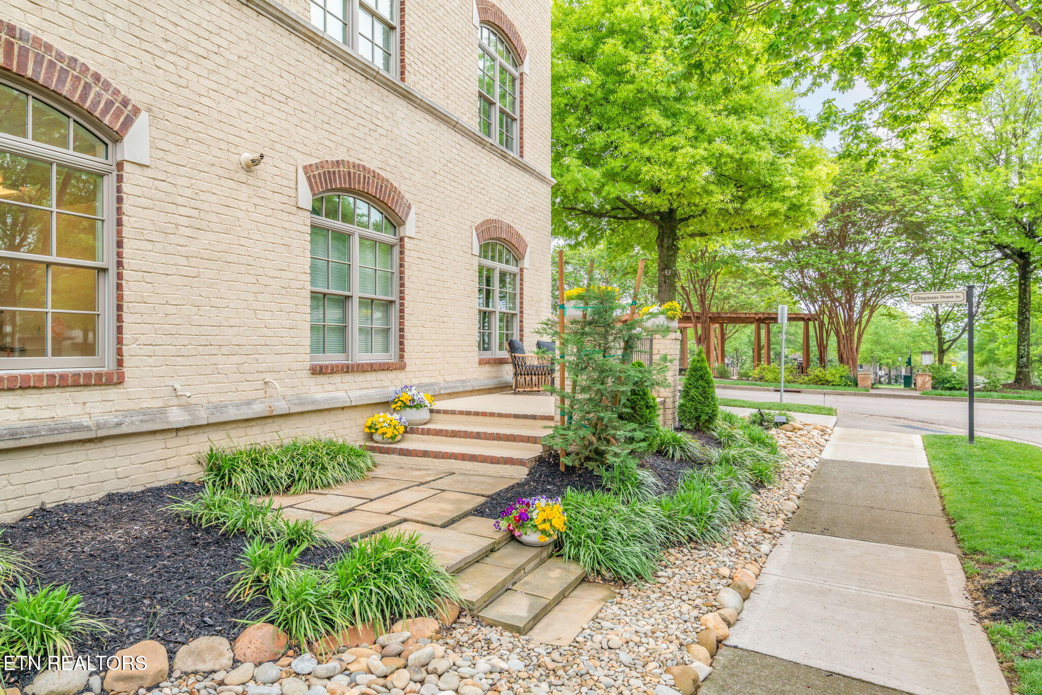 9447 Clingmans Dome Drive Knoxville TN 37922