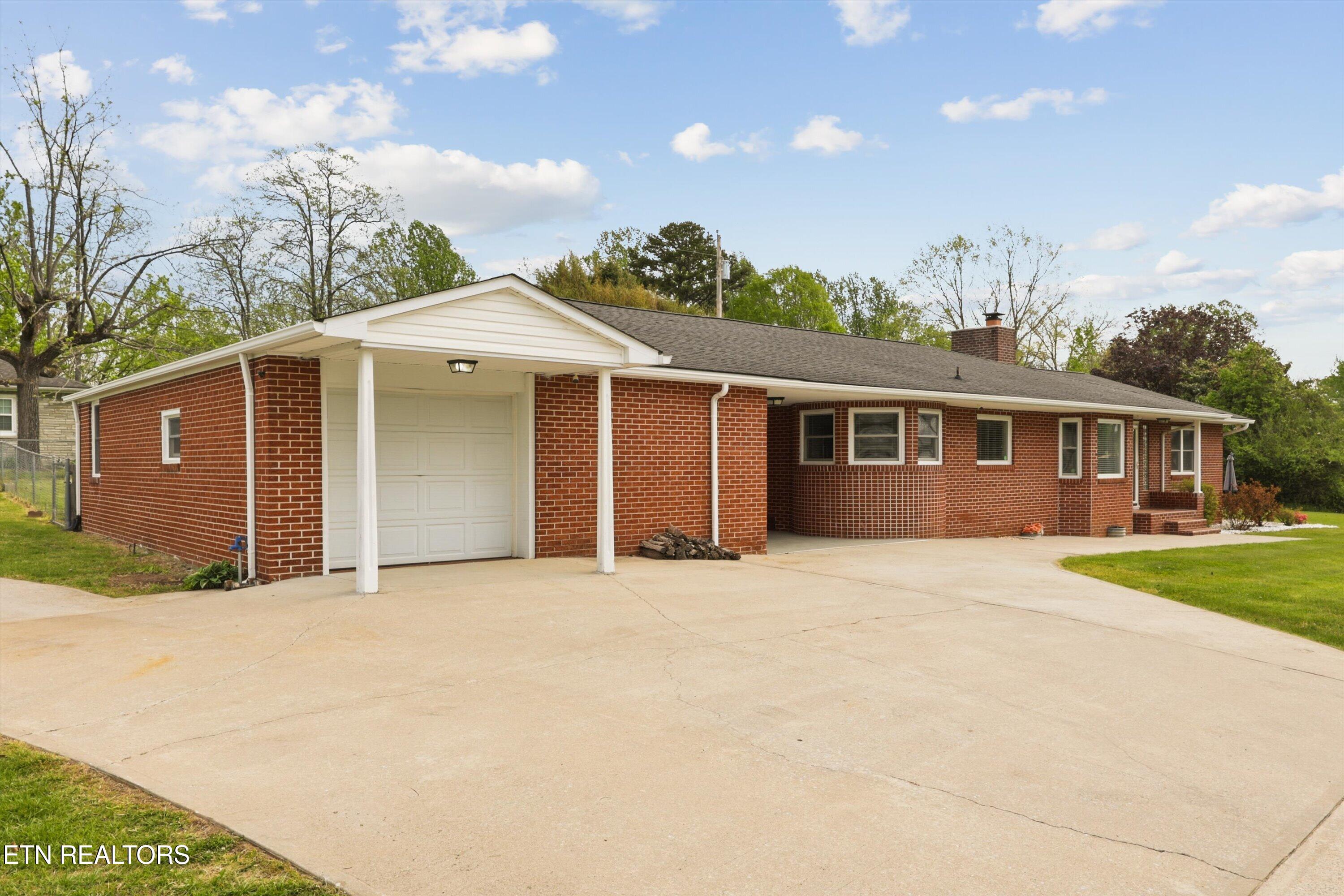 115 Spring Street Wartburg TN 37887