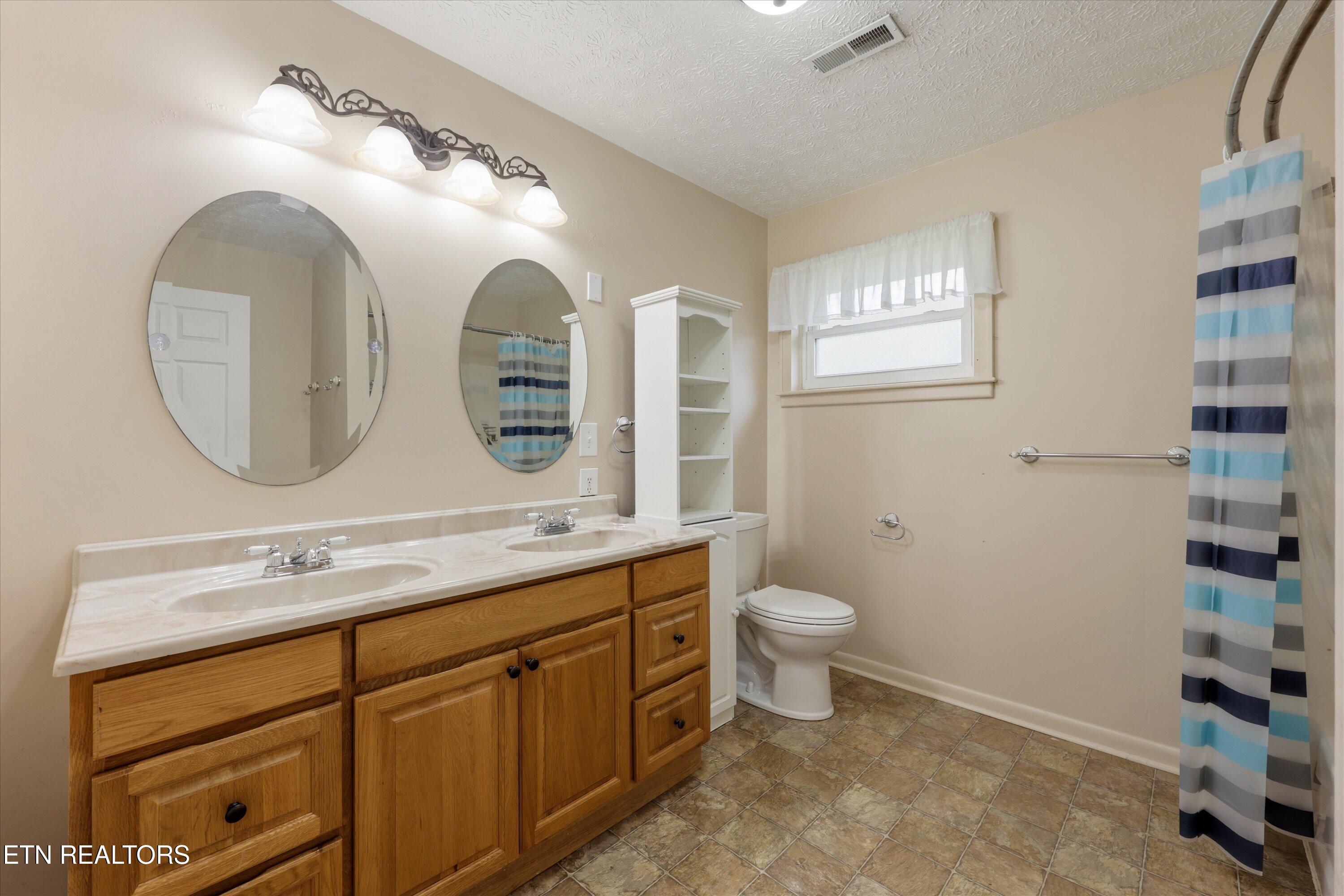 115 Spring Street Wartburg TN 37887