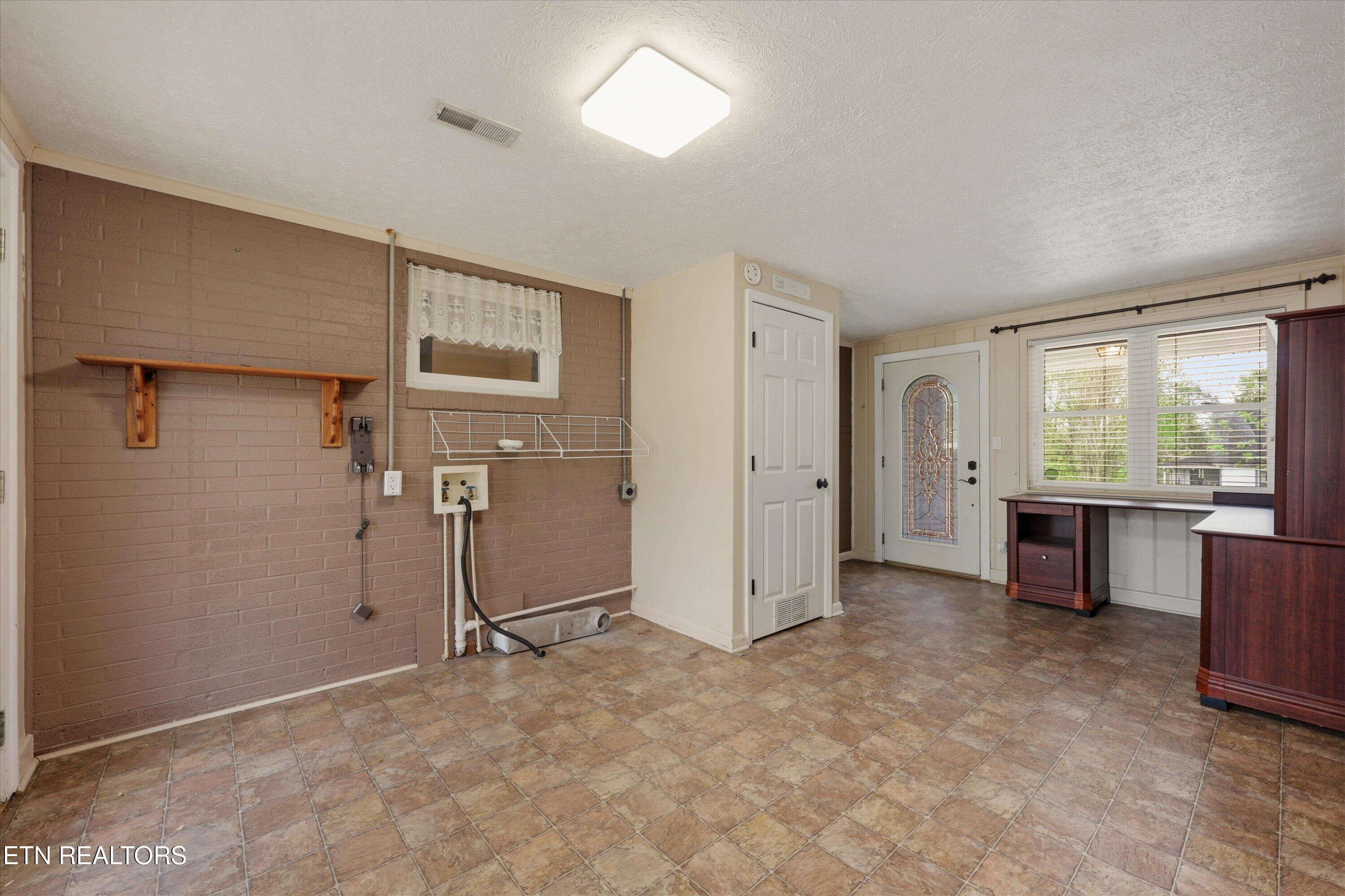 115 Spring Street Wartburg TN 37887