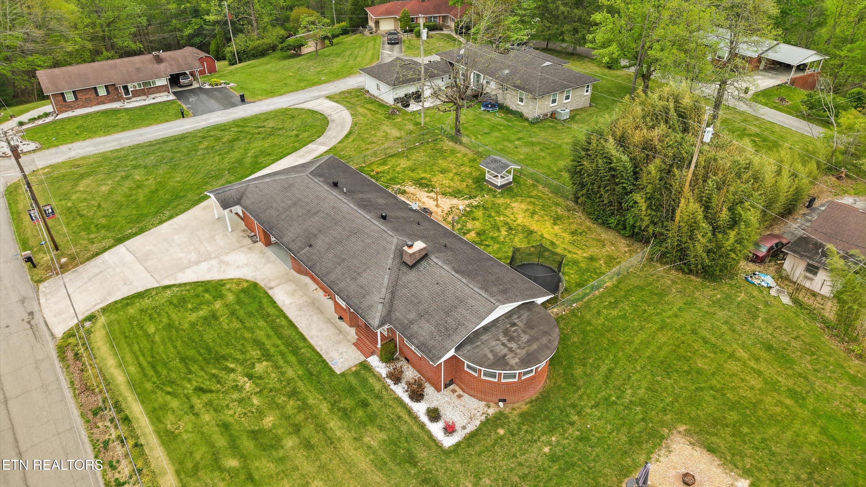 115 Spring Street Wartburg TN 37887