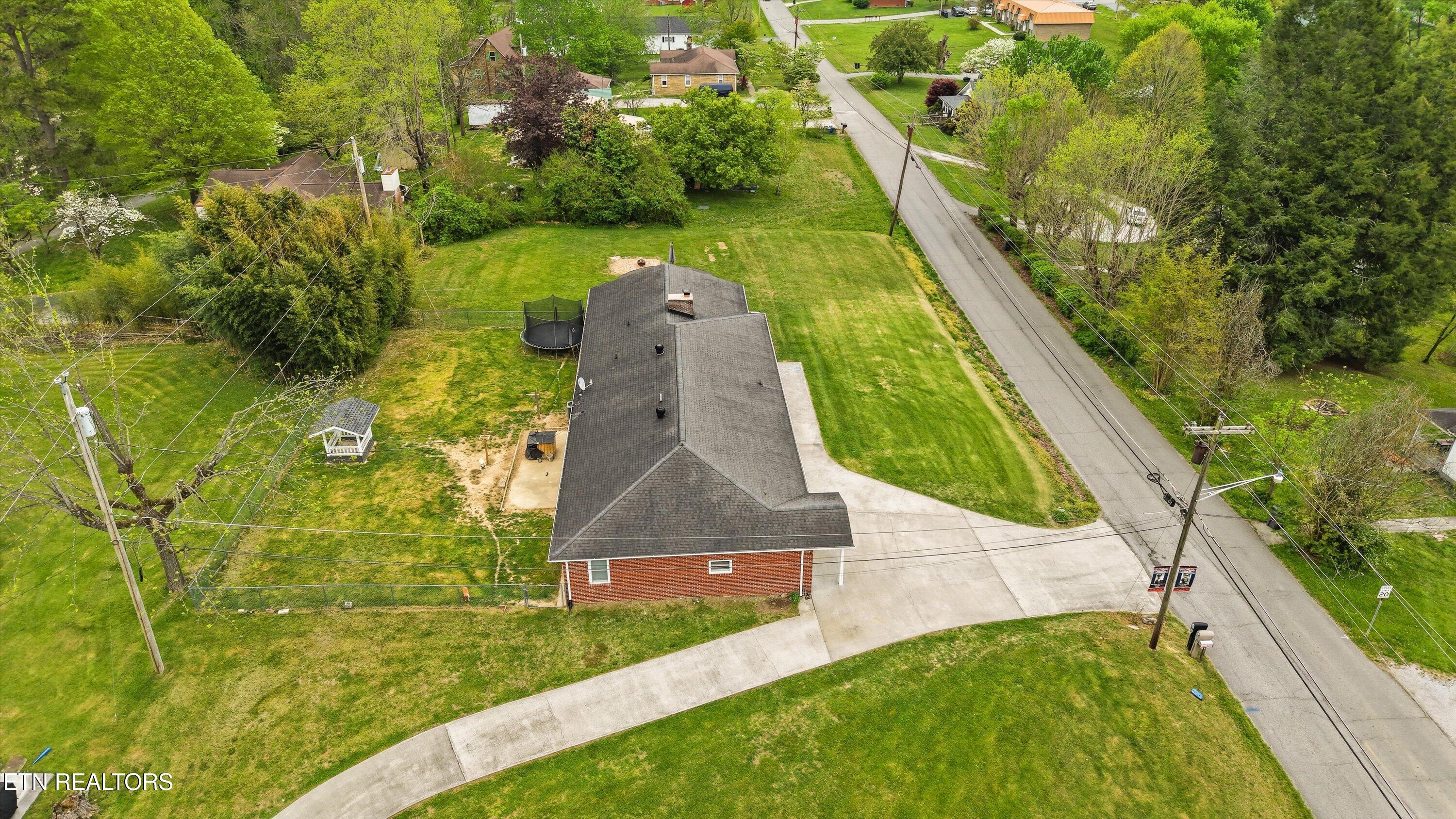 115 Spring Street Wartburg TN 37887