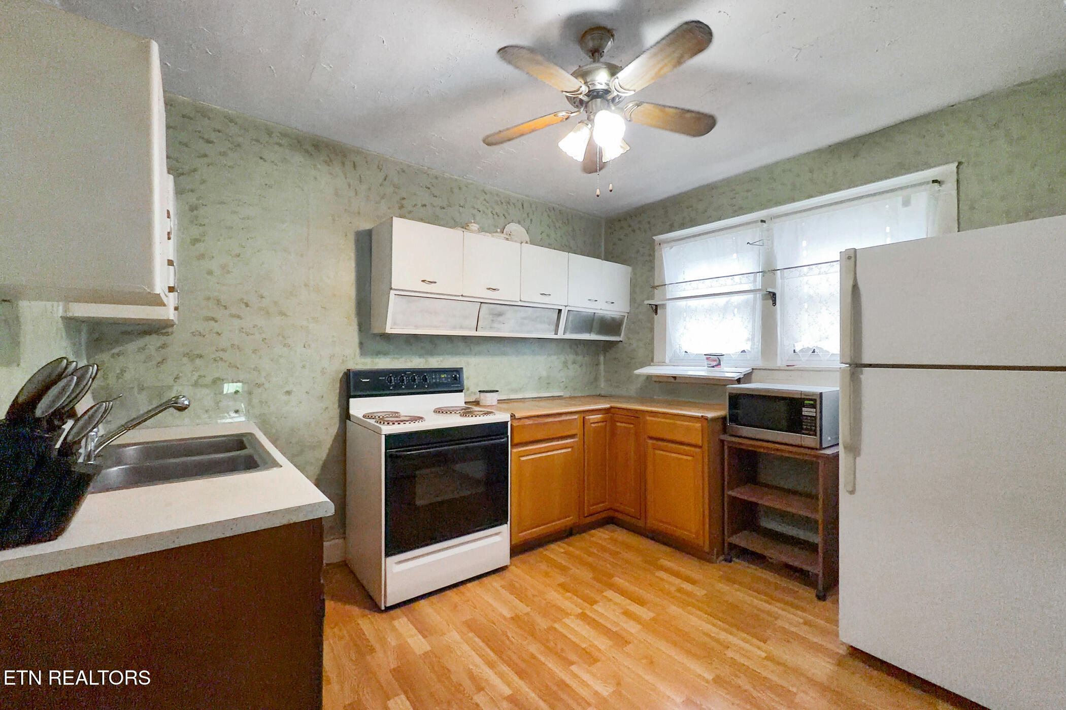 3934 Seahorn Avenue Knoxville TN 37914