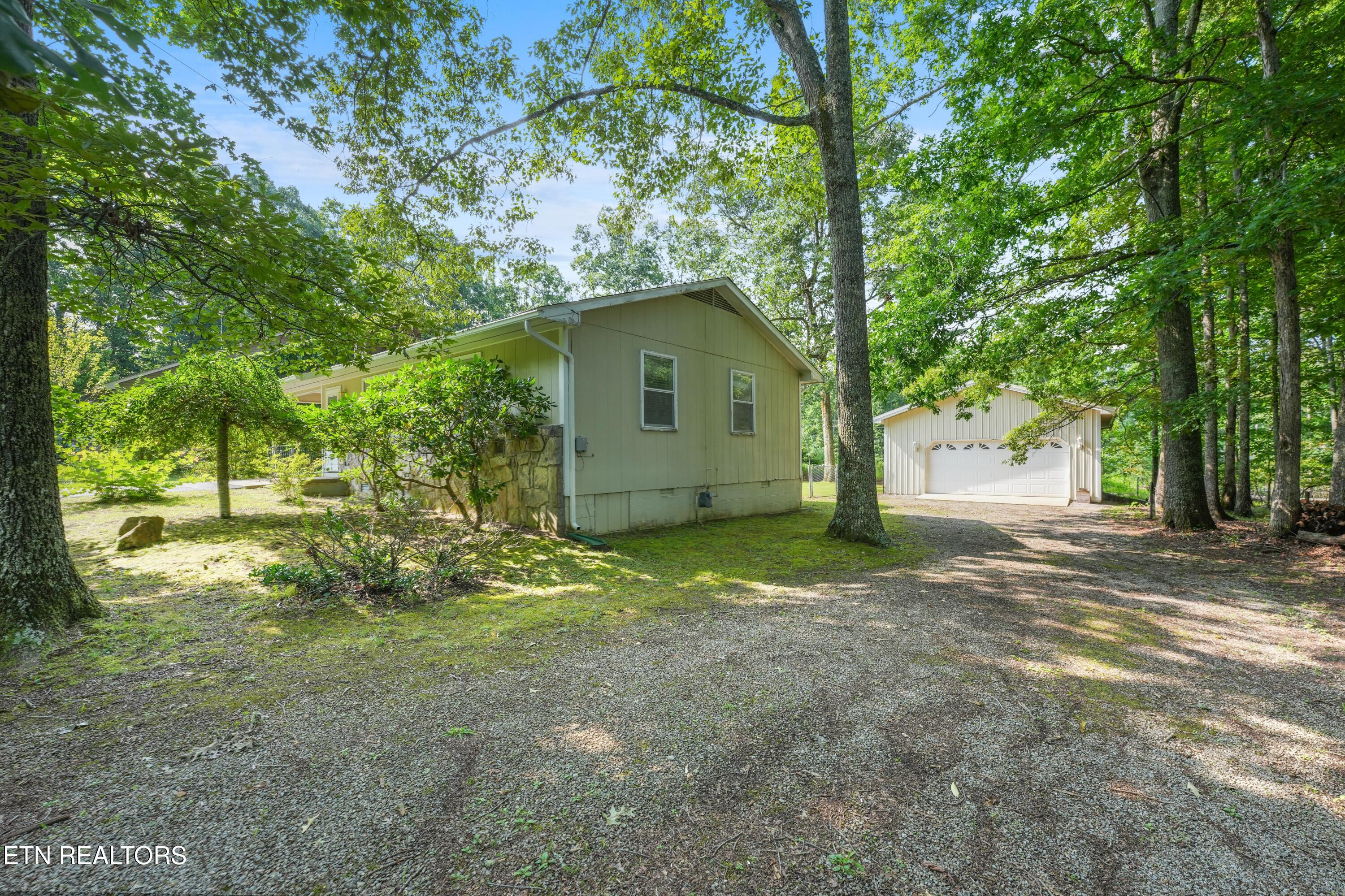 9136 Hondo Drive Crossville TN 38572