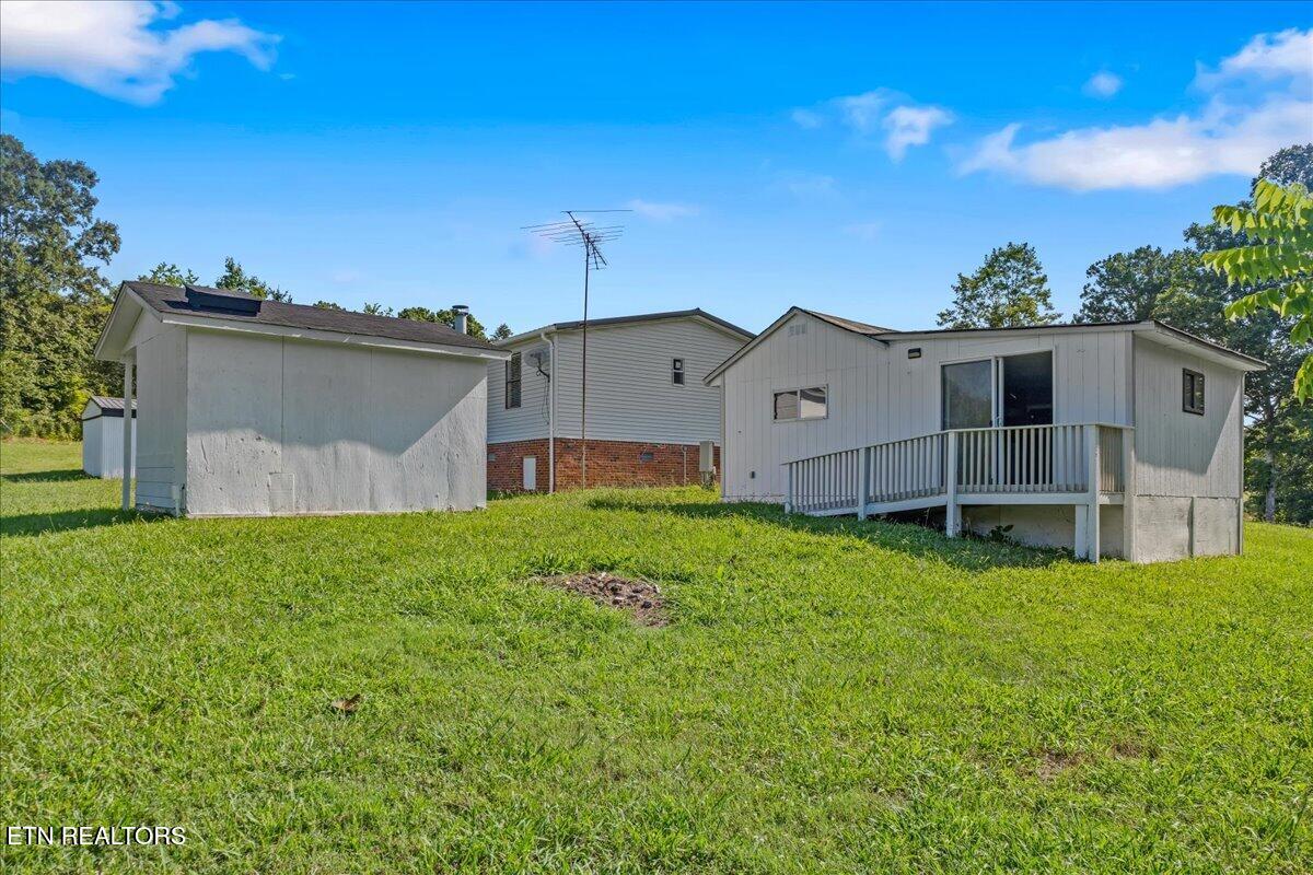 9541 Antioch Church Road Lenoir City TN 37772