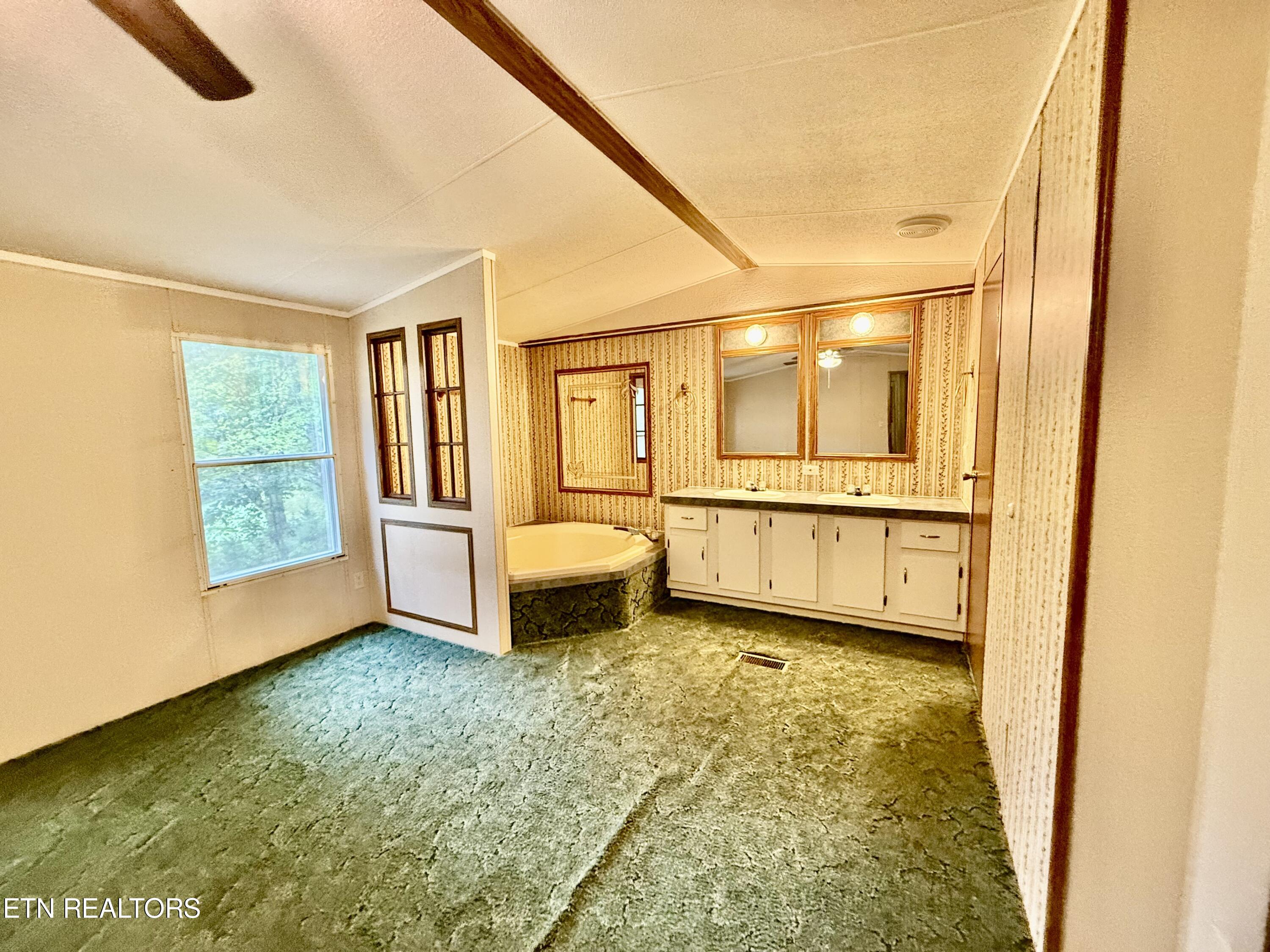 3905 New Corinth Road Blaine TN 37709