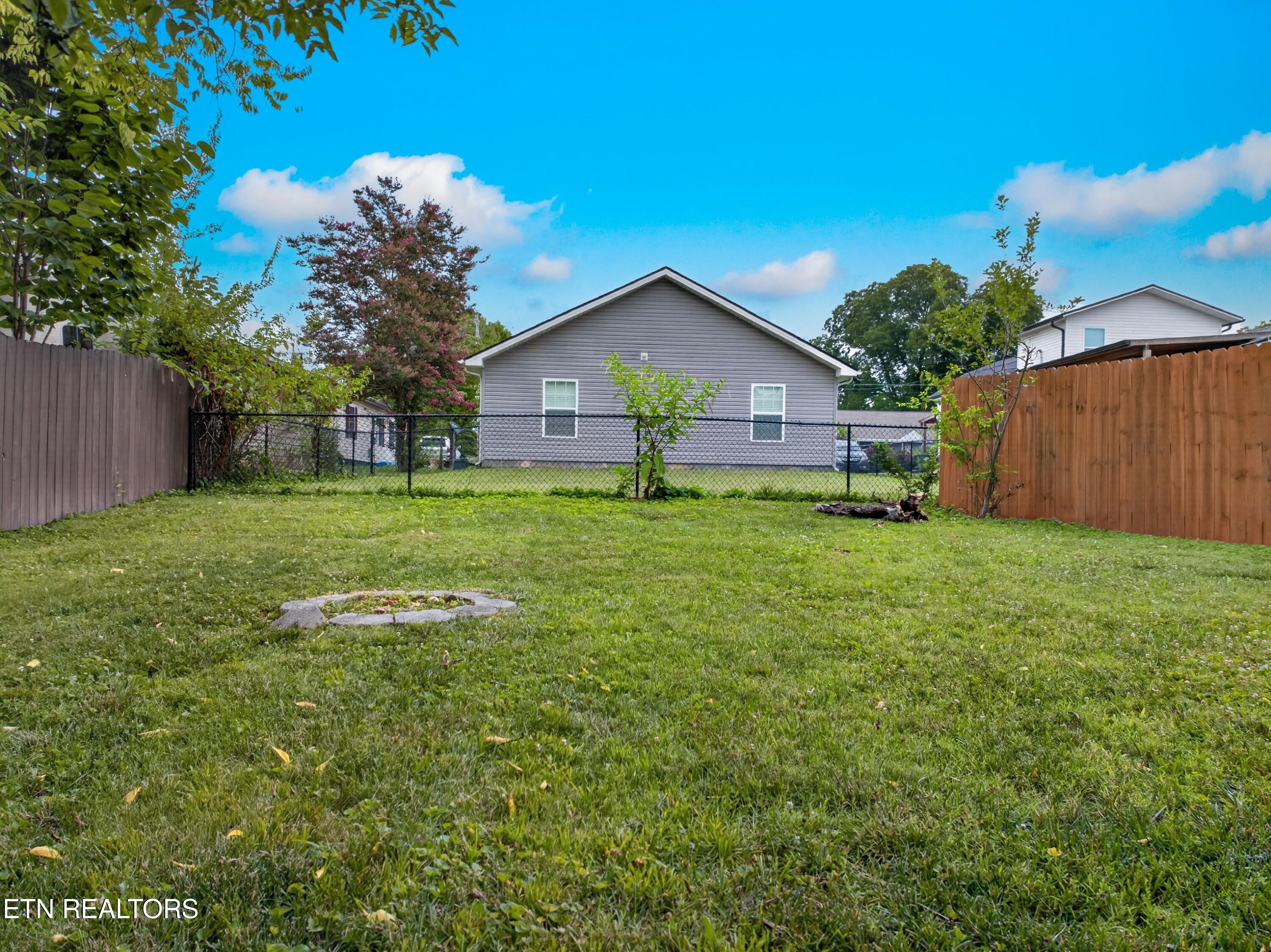 608 Middle Street Maryville TN 37804