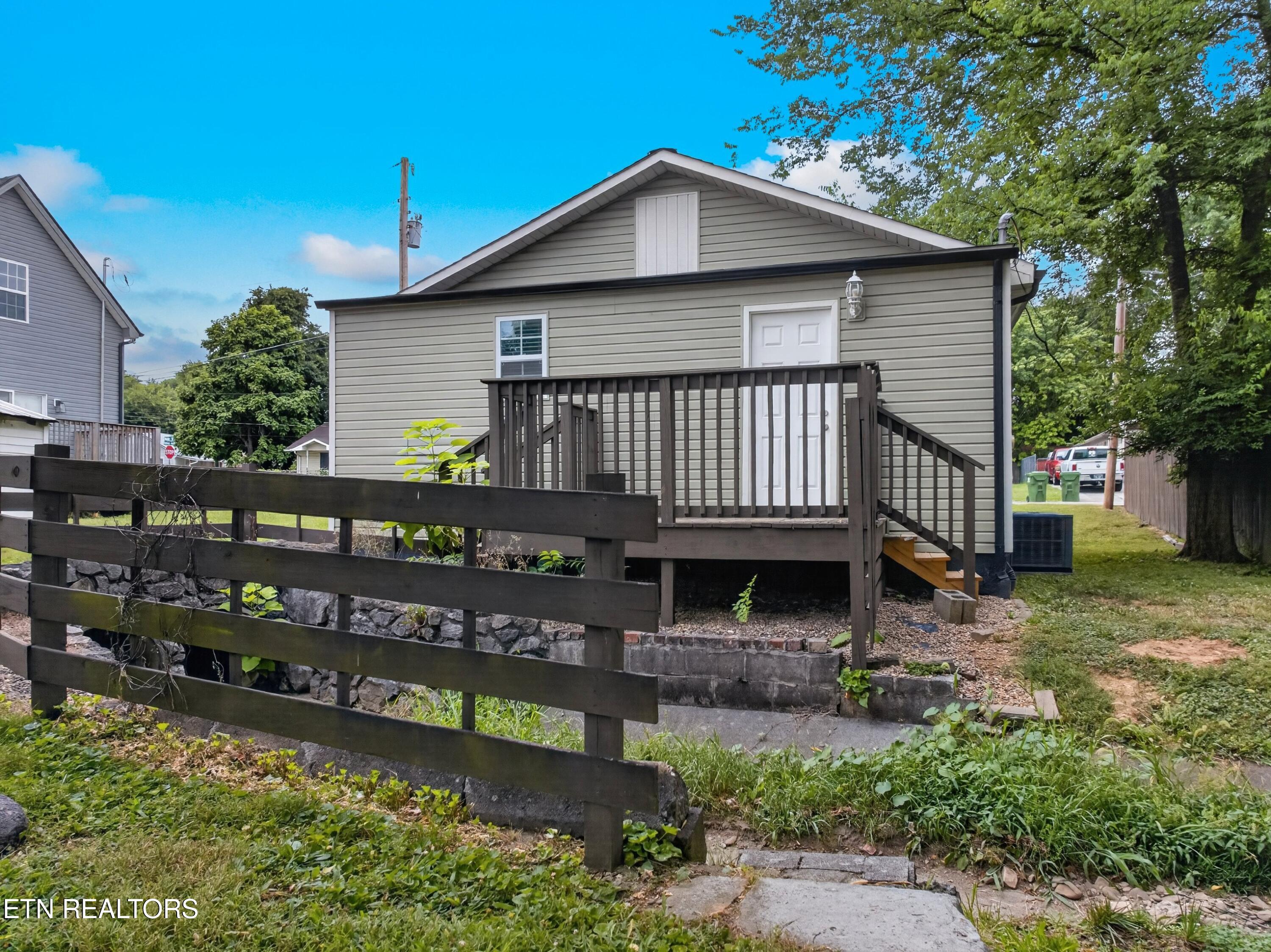 608 Middle Street Maryville TN 37804