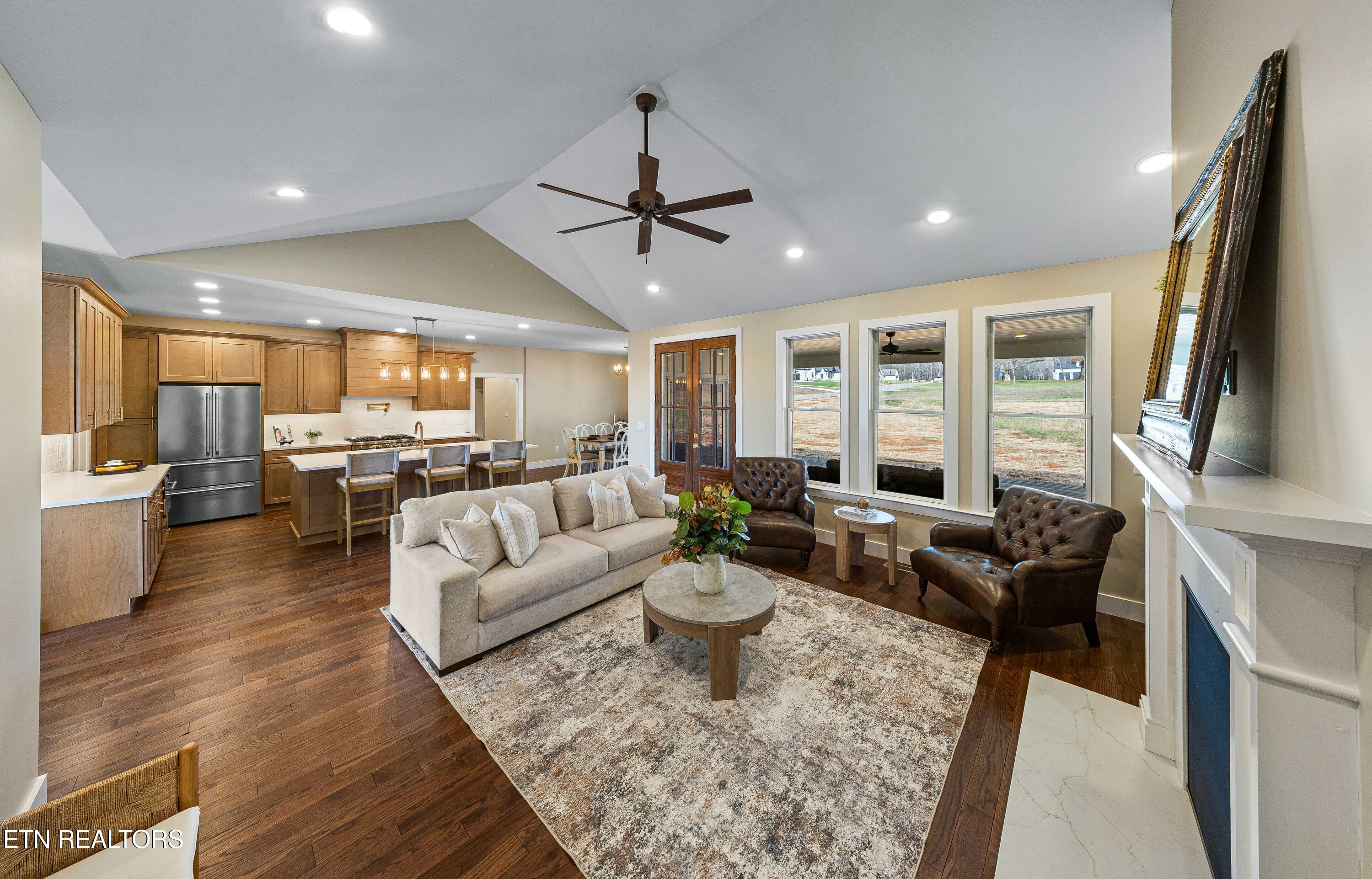 5929 John Drive Greenback TN 37742
