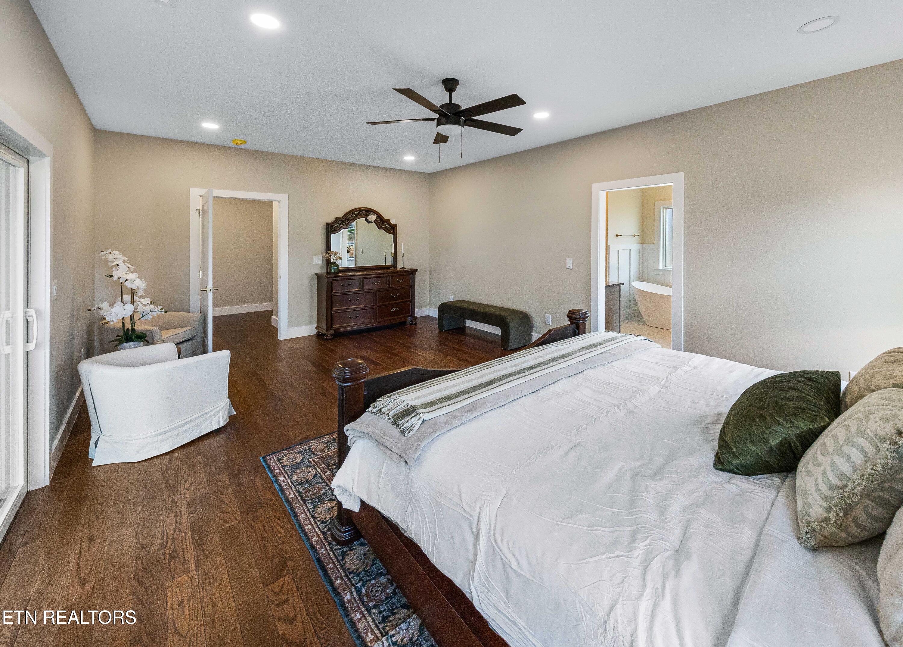 5929 John Drive Greenback TN 37742