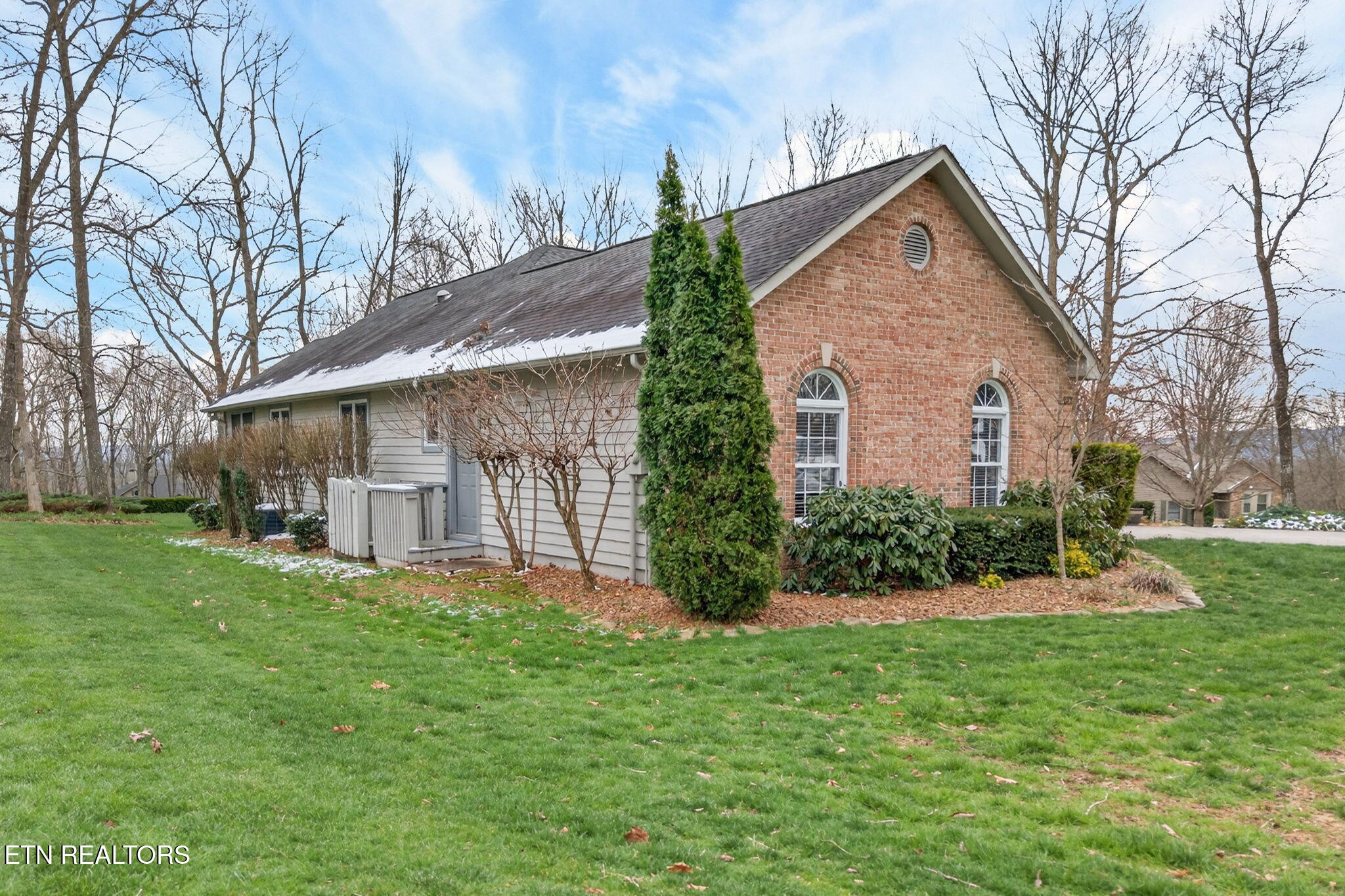 127 Stonewood Drive Crossville TN 38558