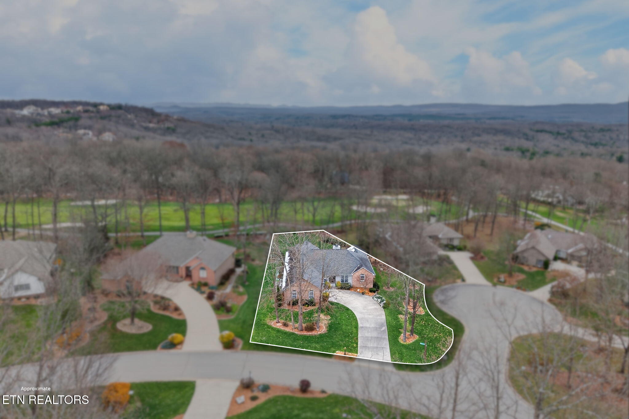 127 Stonewood Drive Crossville TN 38558