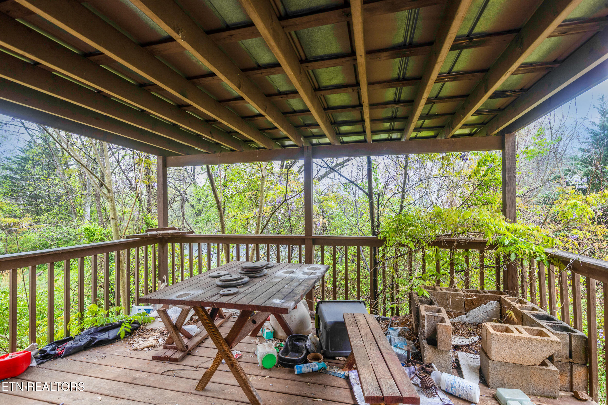 2843/2845 New Blockhouse Road Maryville TN 37803
