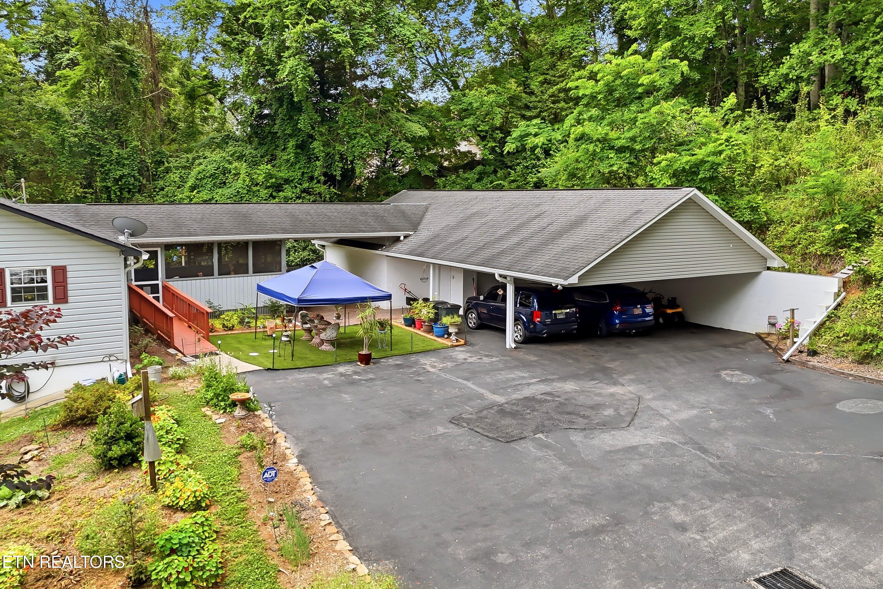 3701 Solway Road Knoxville TN 37931