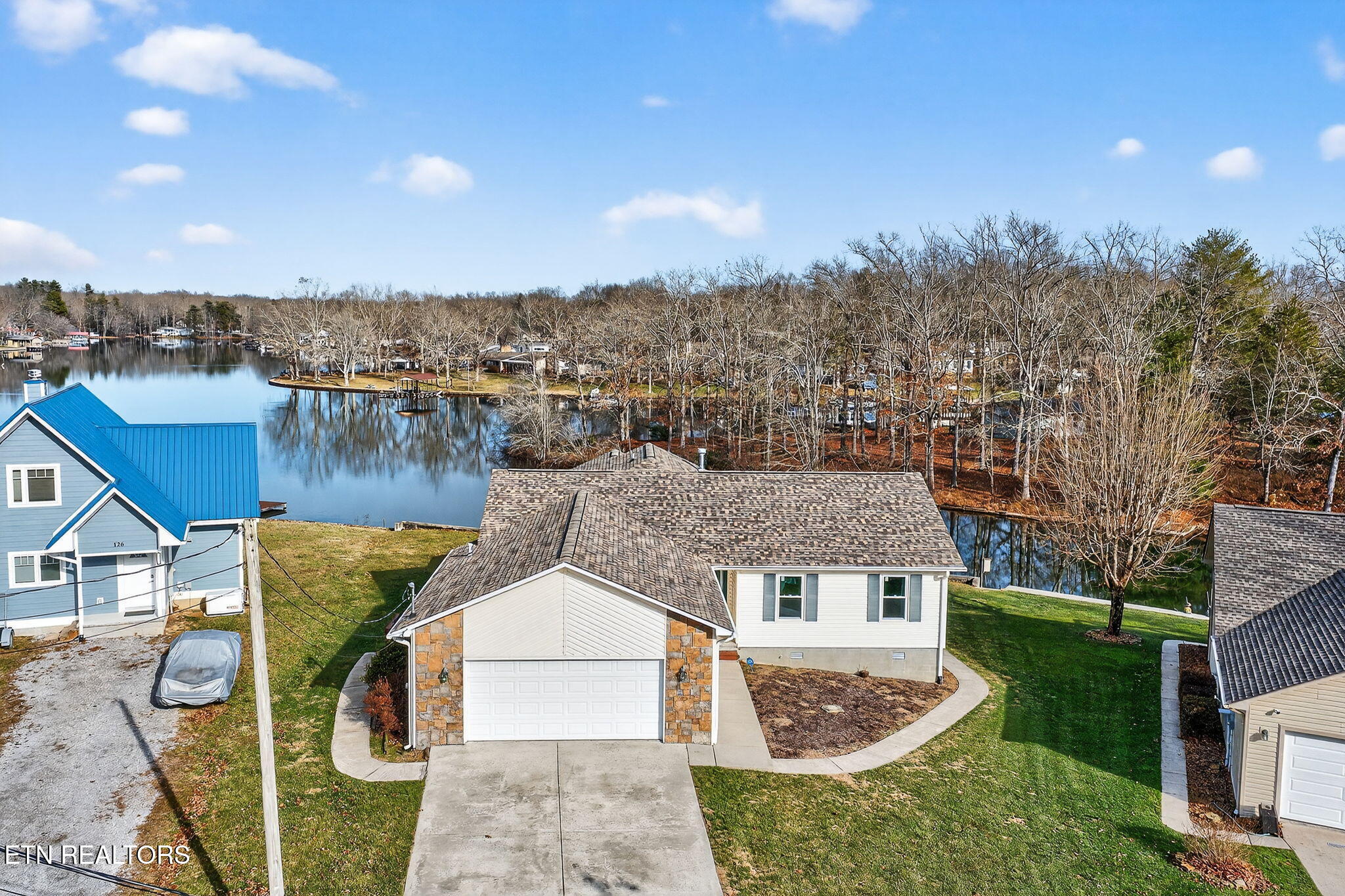 124 Peace Pipe Bend Crossville TN 38572