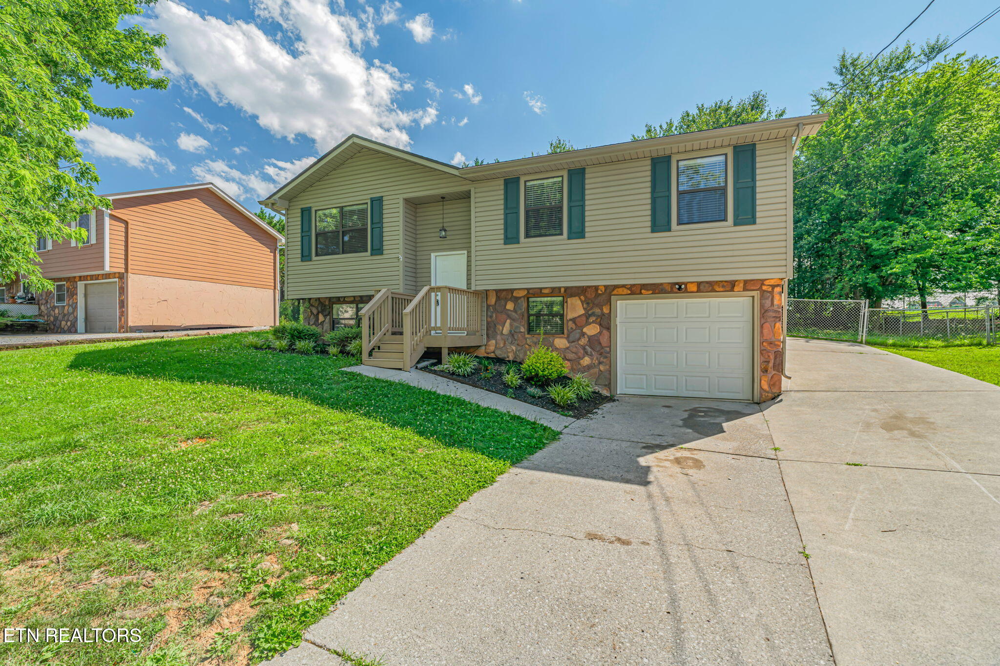 3125 Valemont Drive Maryville TN 37803