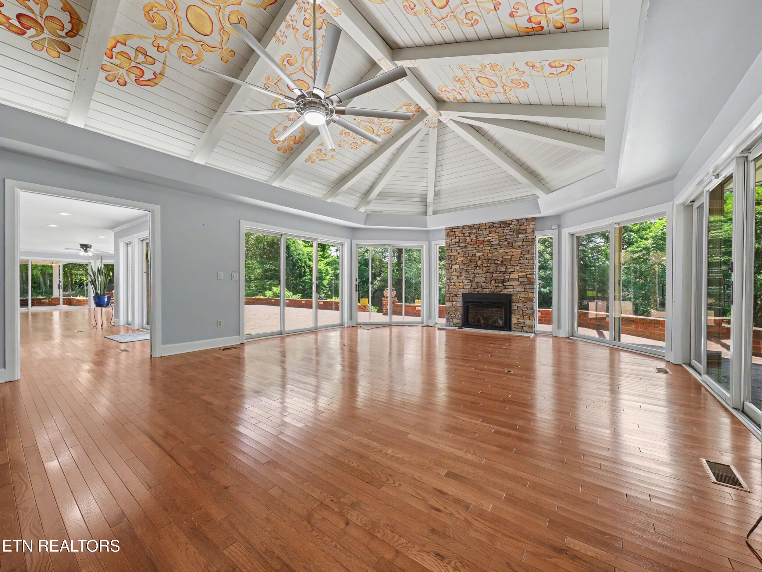 1320 Dunbarton Drive Maryville TN 37803