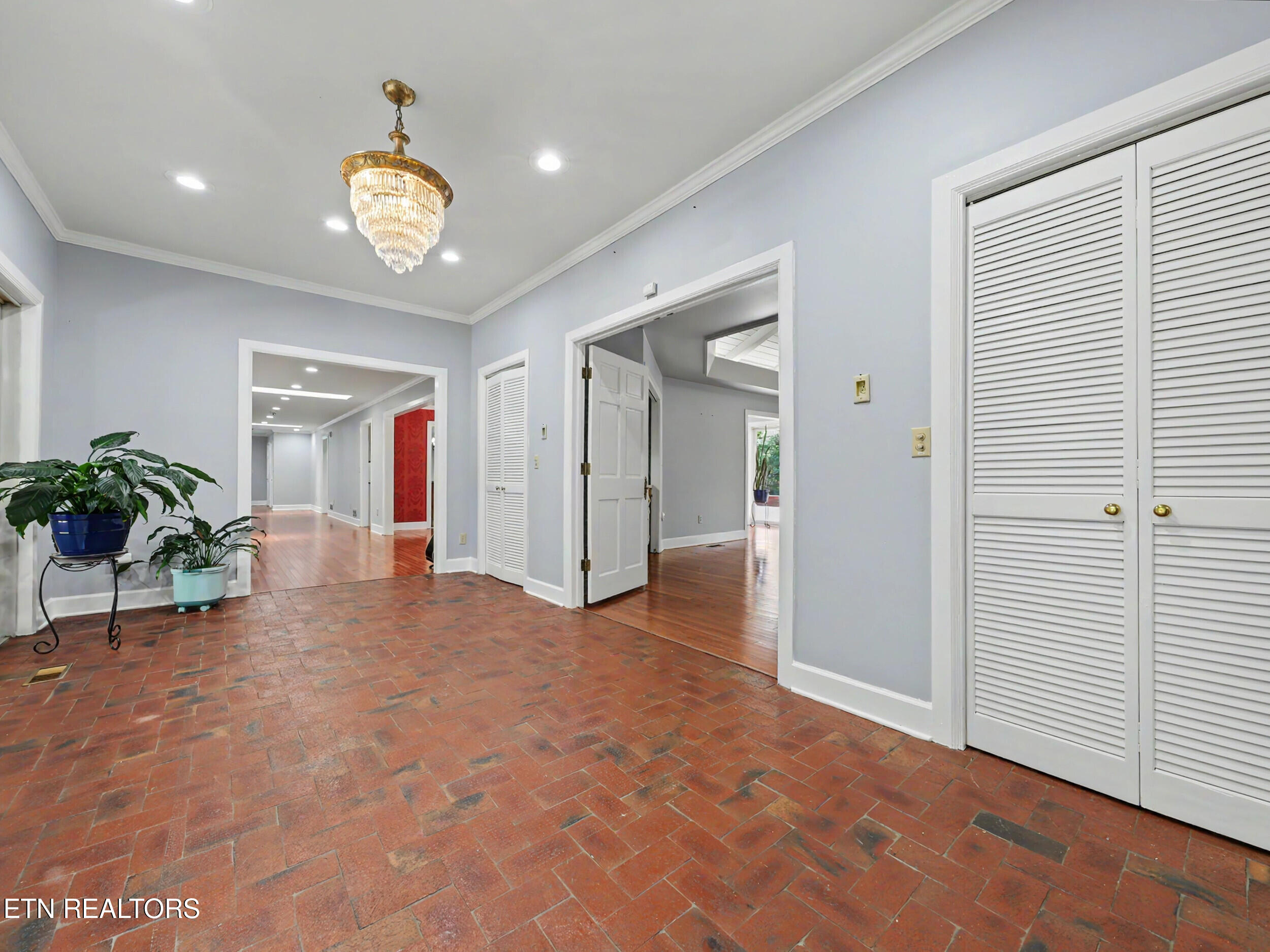 1320 Dunbarton Drive Maryville TN 37803