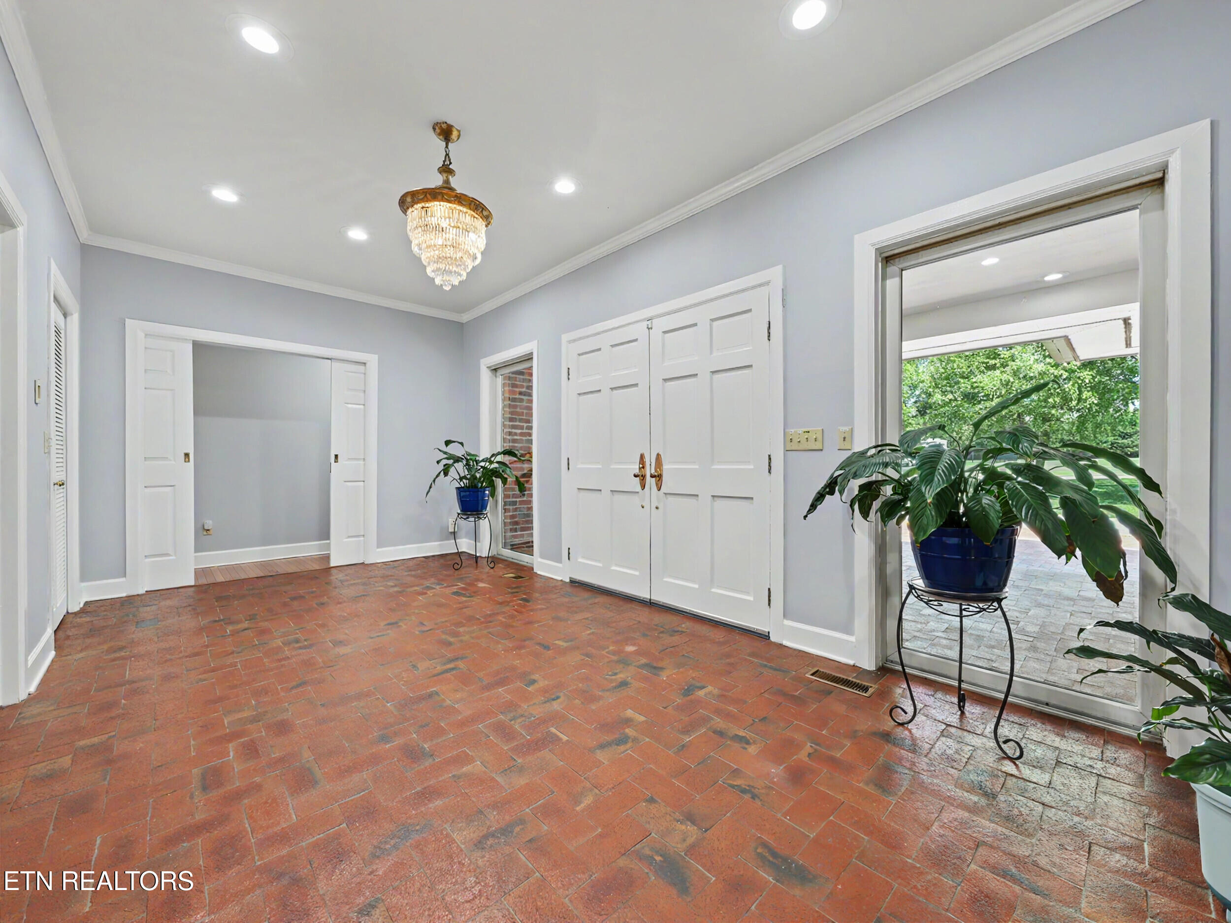 1320 Dunbarton Drive Maryville TN 37803