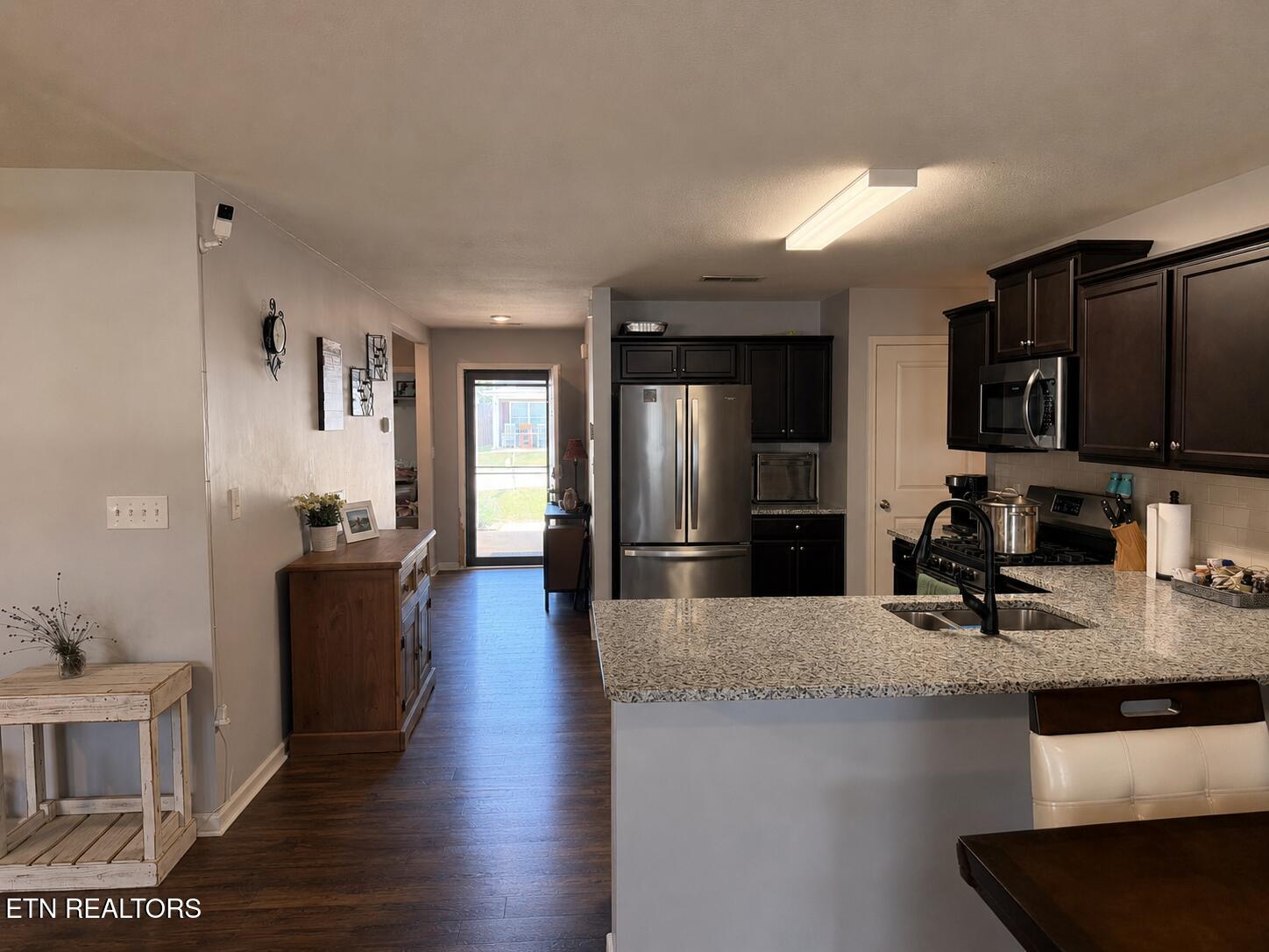 9443 Avian Forest Lane Heiskell TN 37754