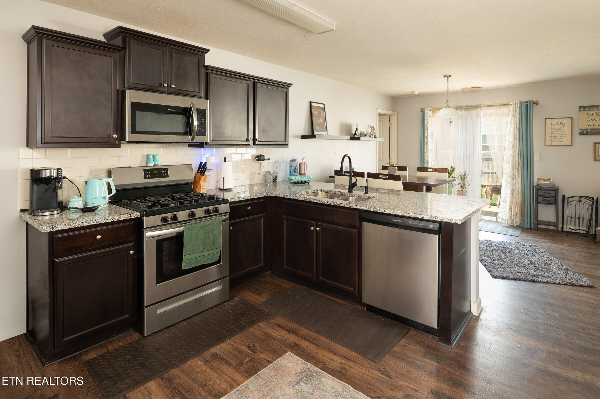 9443 Avian Forest Lane Heiskell TN 37754