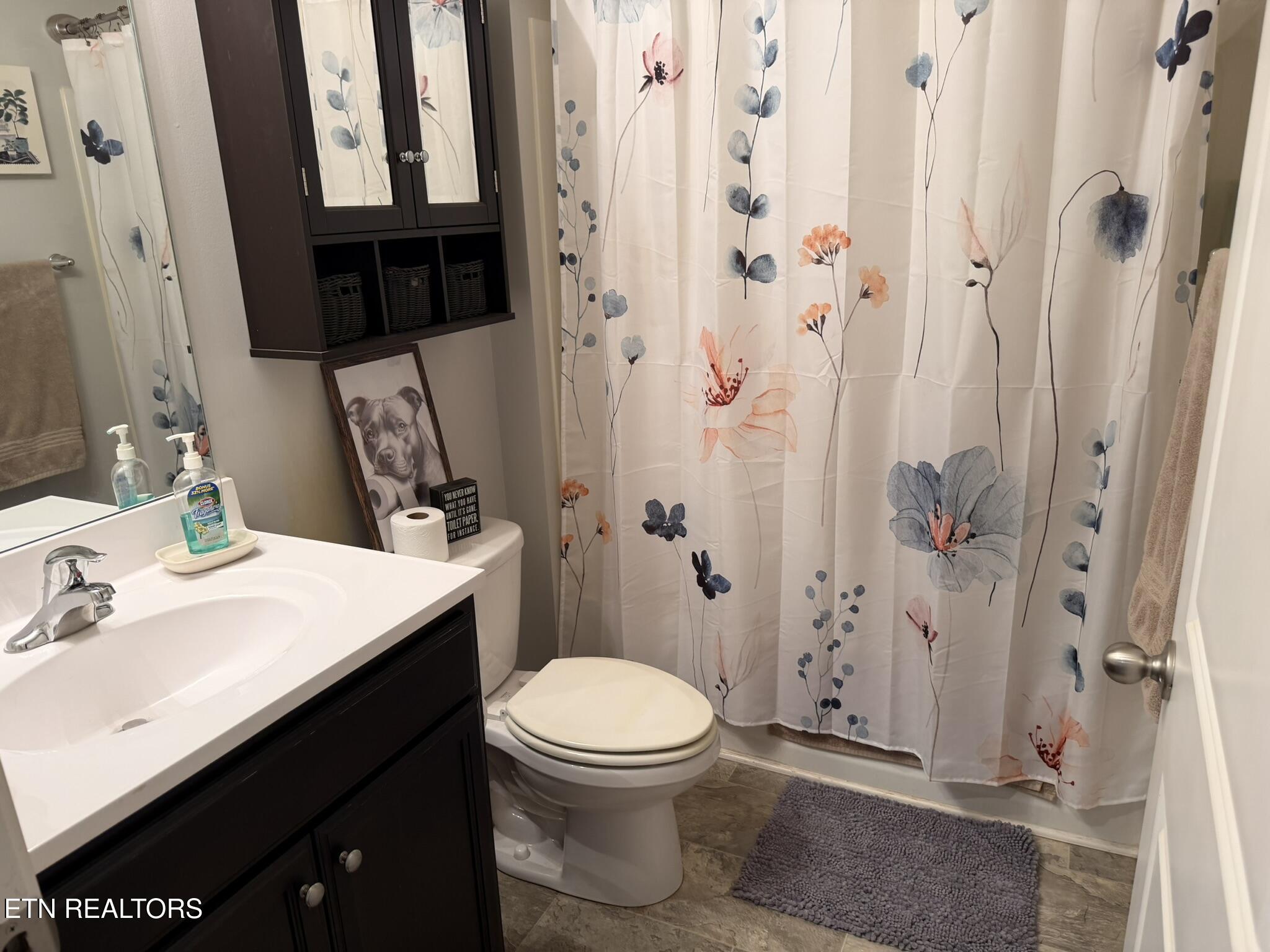 9443 Avian Forest Lane Heiskell TN 37754