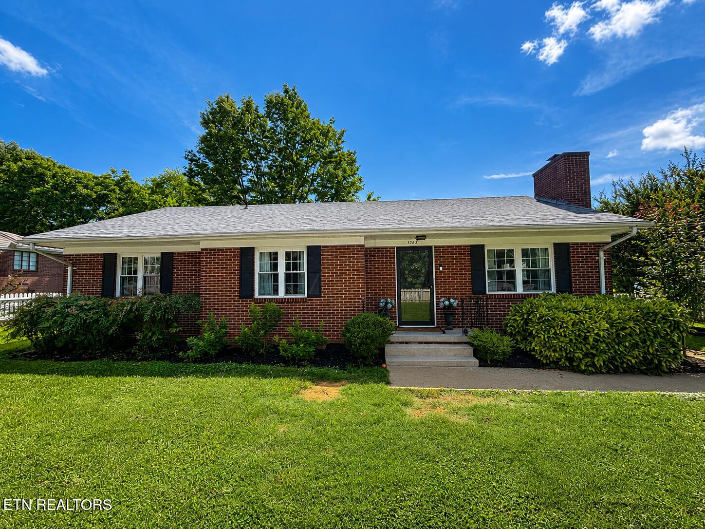 1305 S Court Street Maryville TN 37803