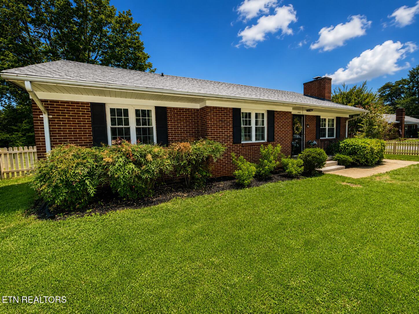 1305 S Court Street Maryville TN 37803