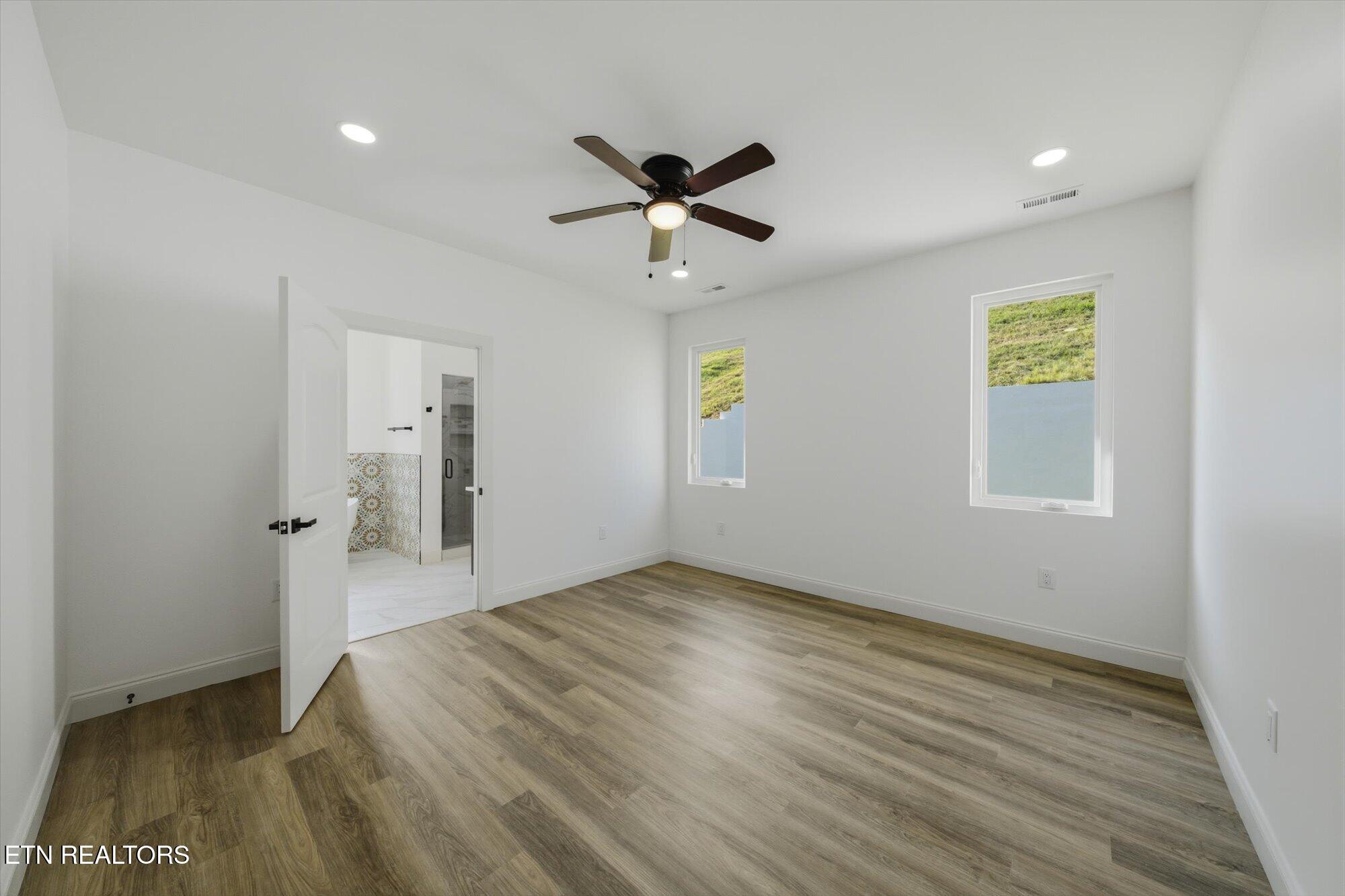 10237 Autumn Valley Lane Knoxville TN 37922