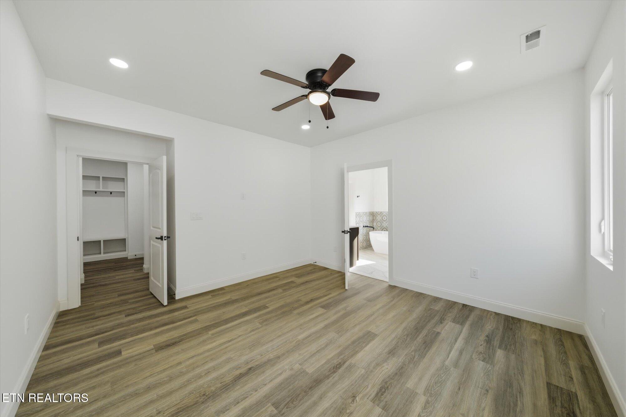 10237 Autumn Valley Lane Knoxville TN 37922
