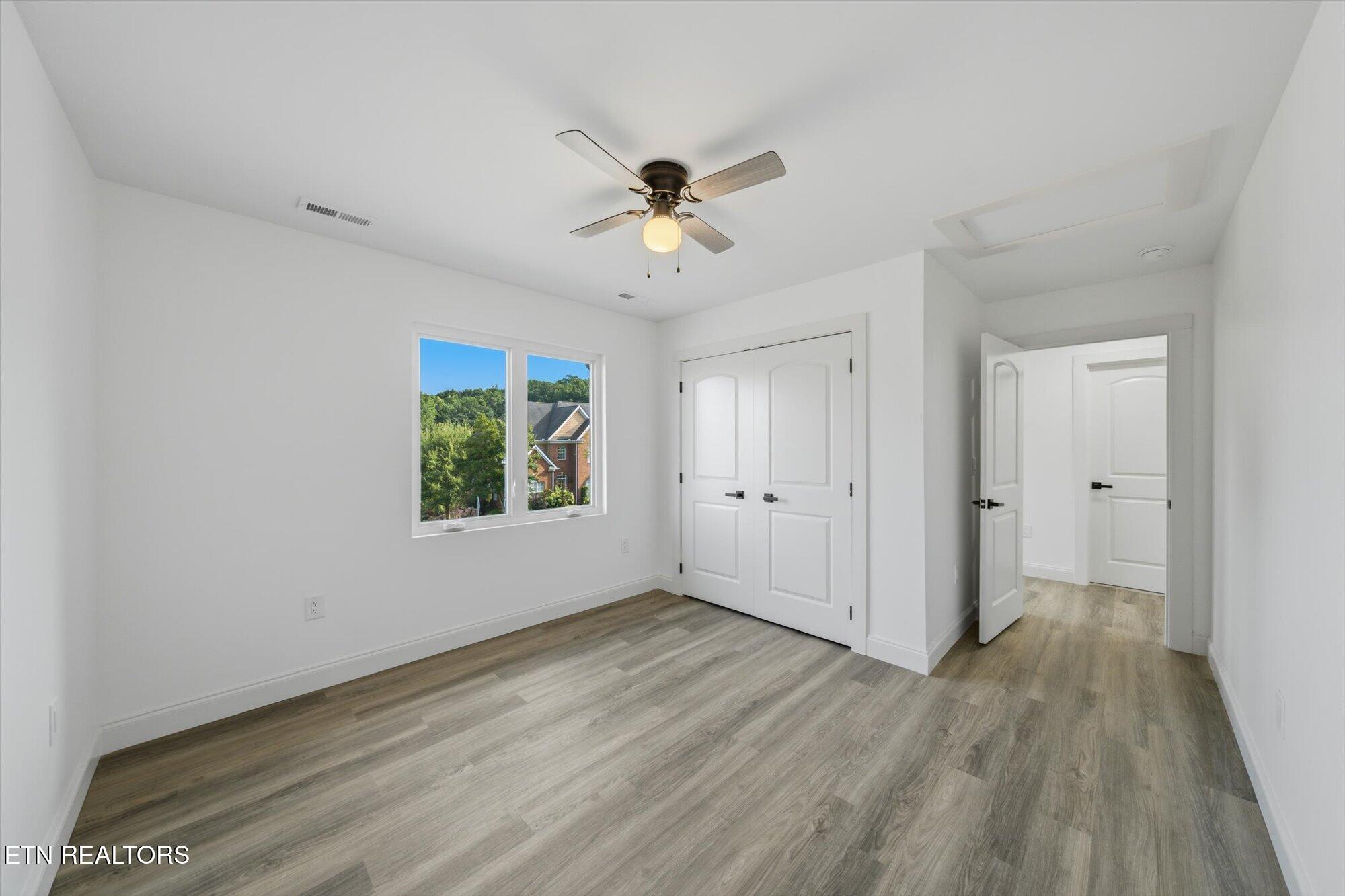 10237 Autumn Valley Lane Knoxville TN 37922