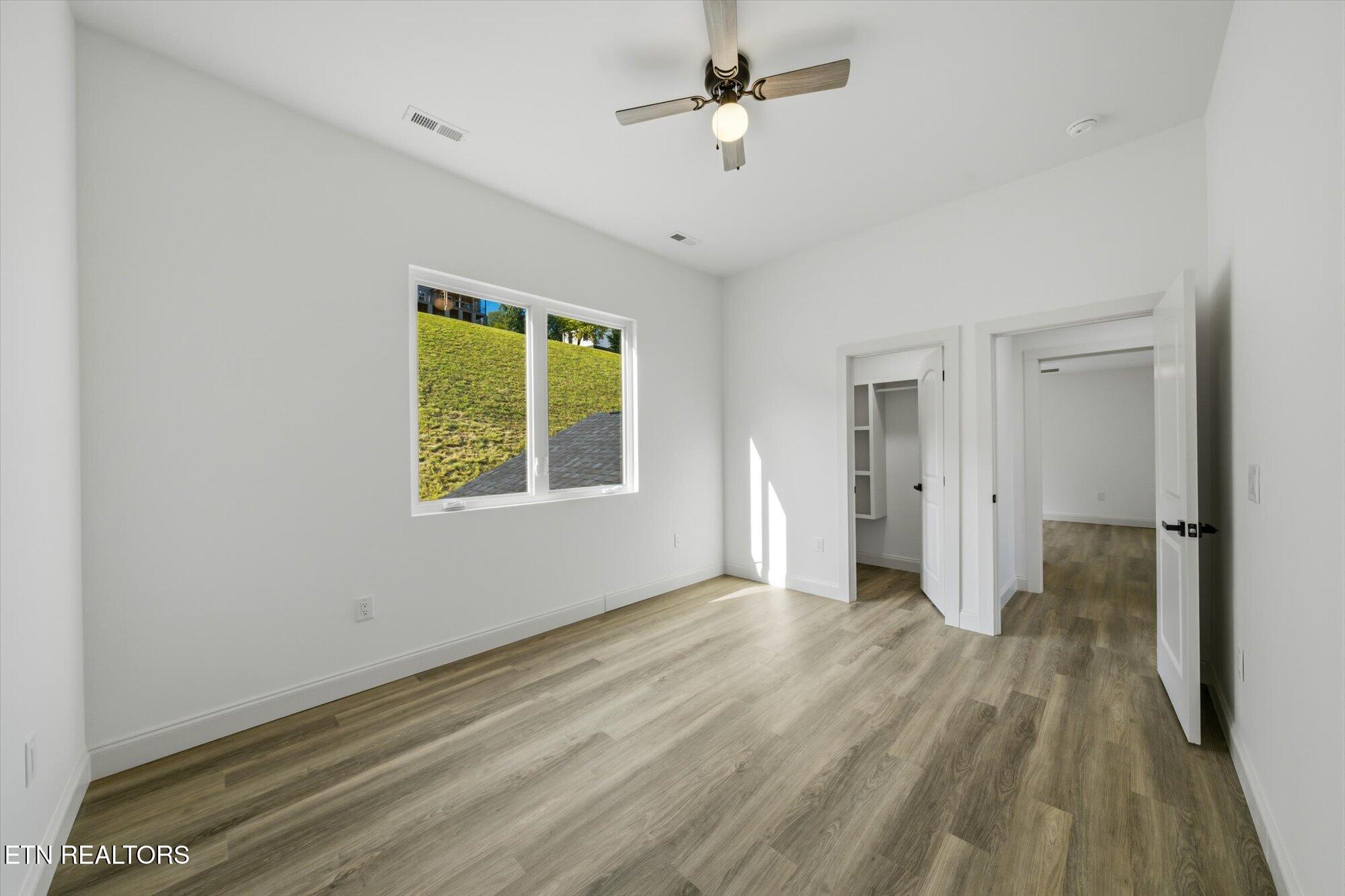 10237 Autumn Valley Lane Knoxville TN 37922