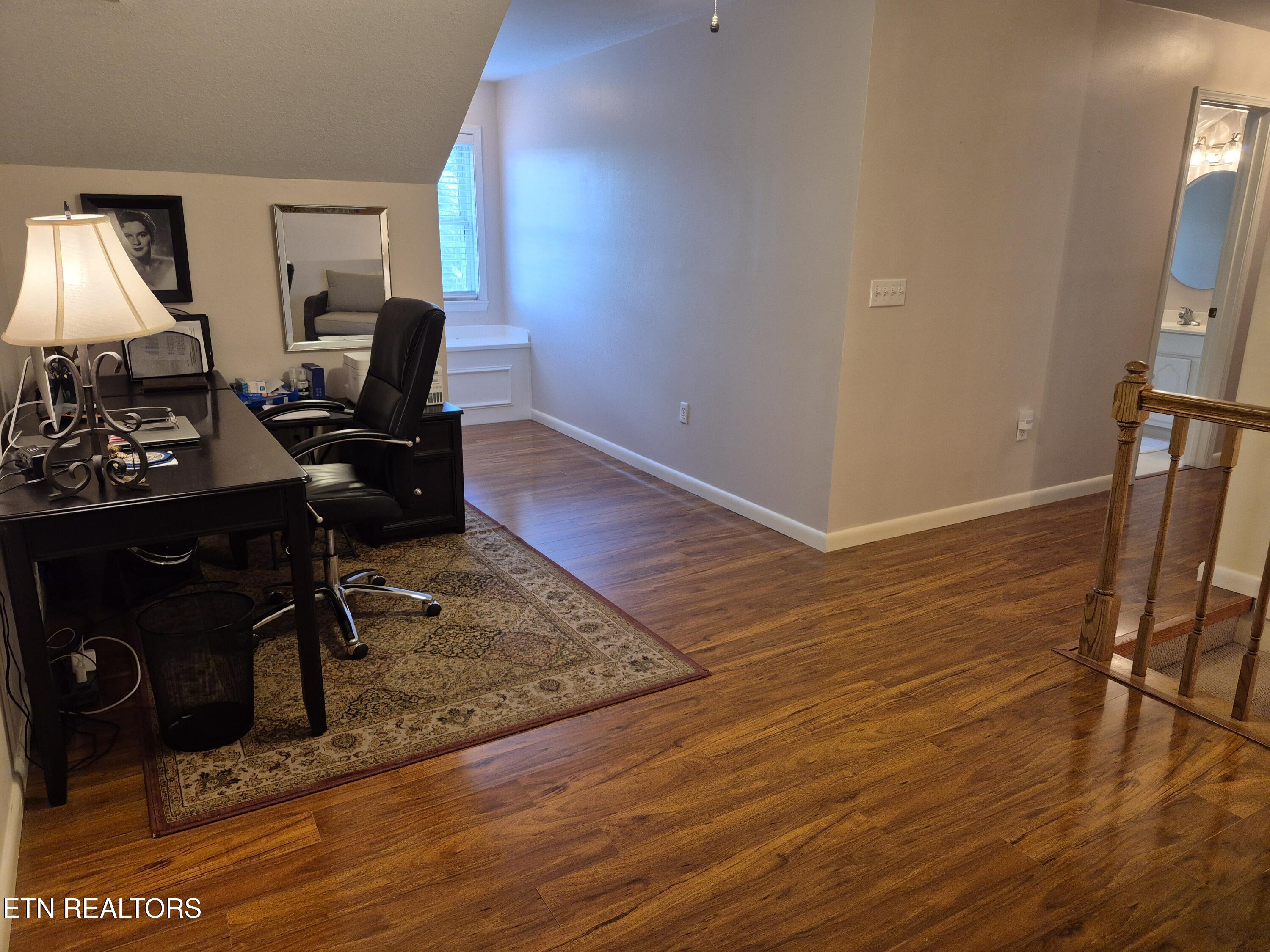 570 Oakwood Estates Drive Lenoir City TN 37772