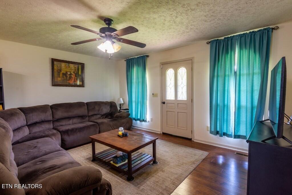 501 Pin Hook Road Spring City TN 37381